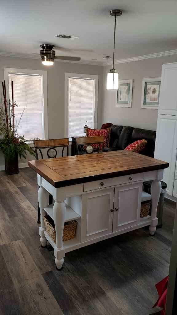 BAYOU PINES UNREC - Residential Lease