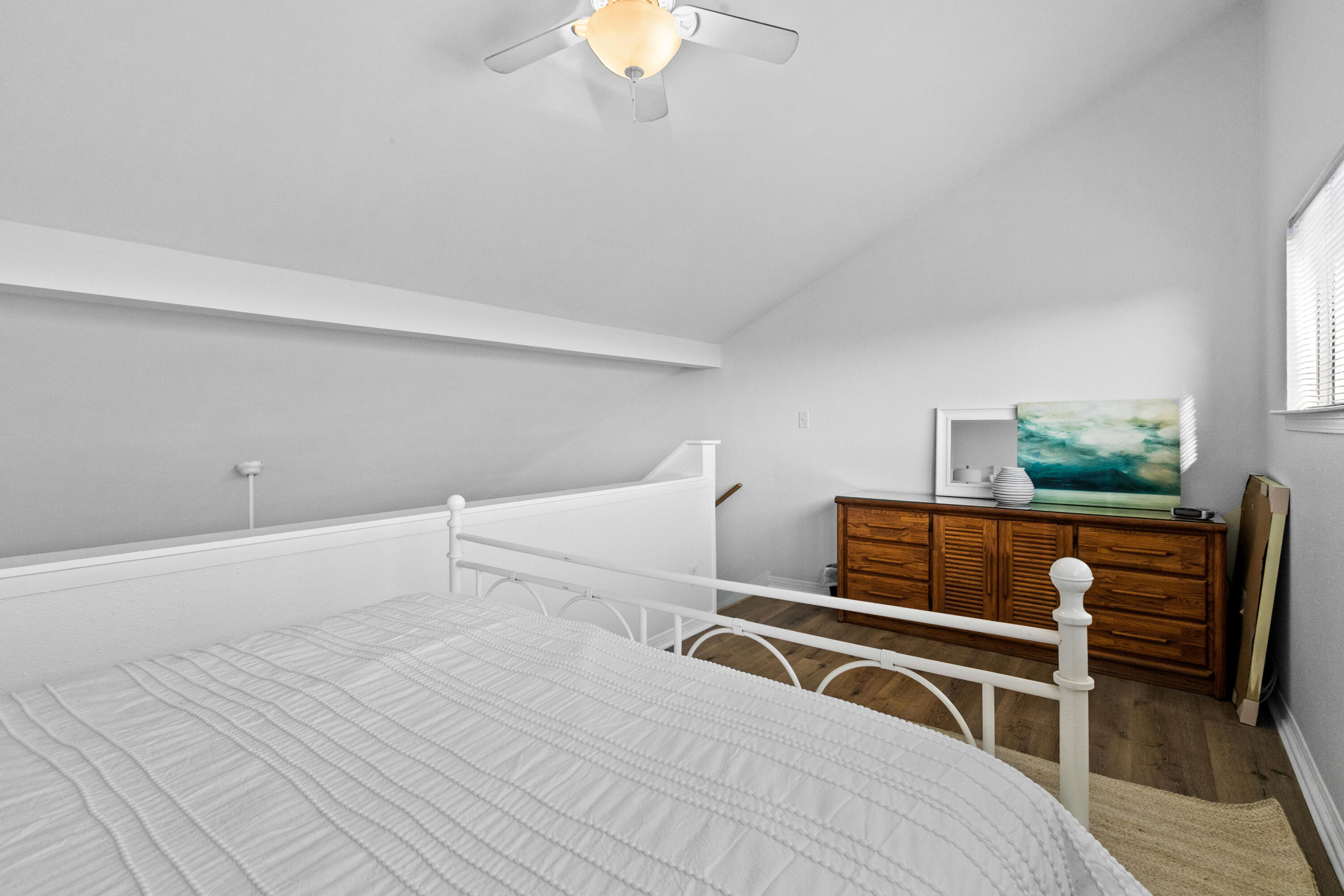 BEACHFRONT 2 PH 1 - Residential