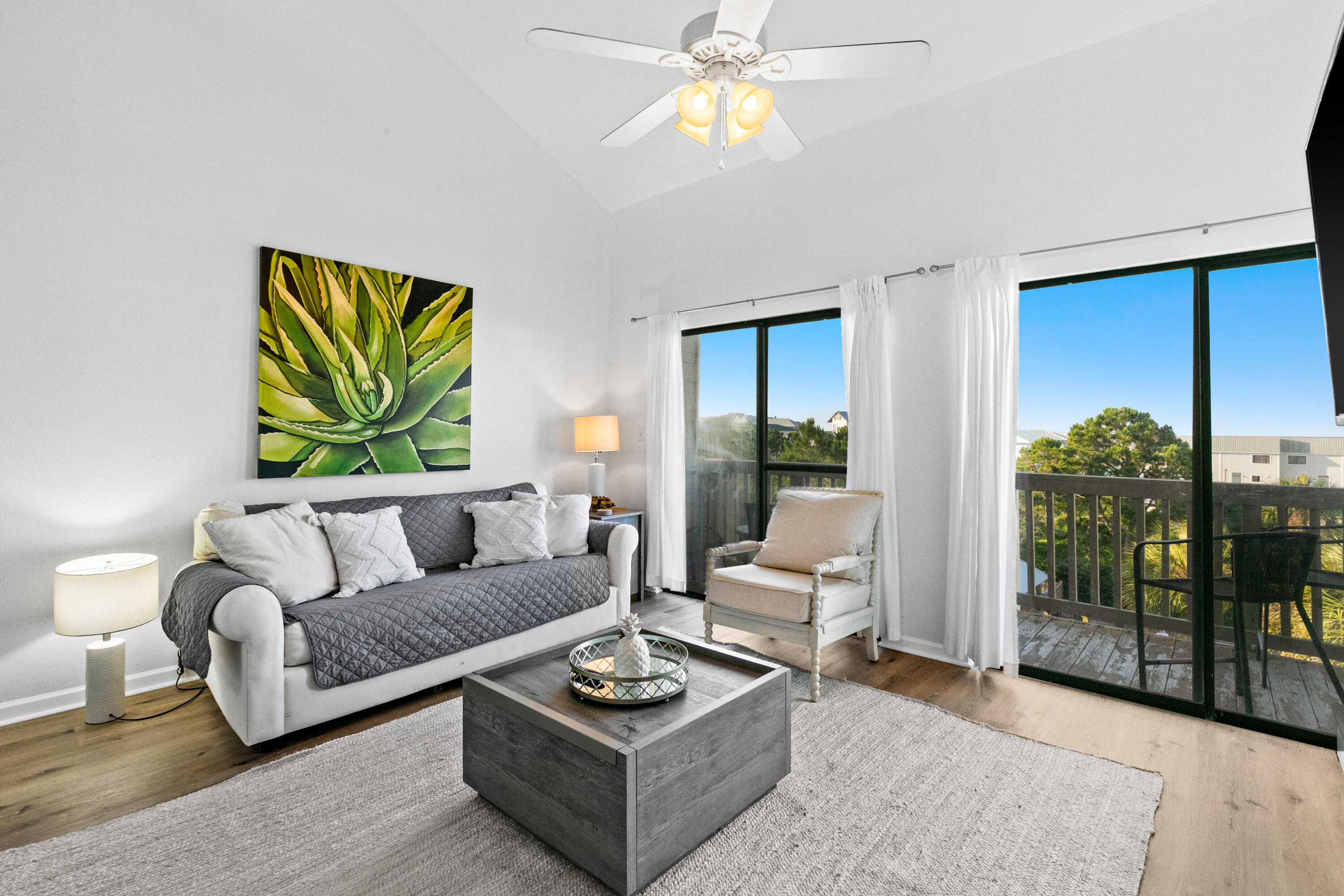 BEACHFRONT 2 PH 1 - Residential