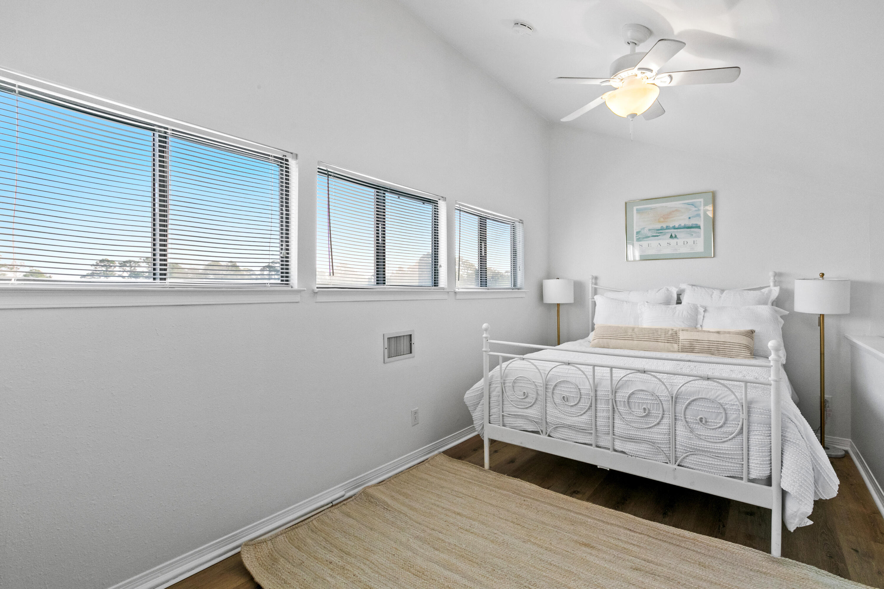 BEACHFRONT 2 PH 1 - Residential