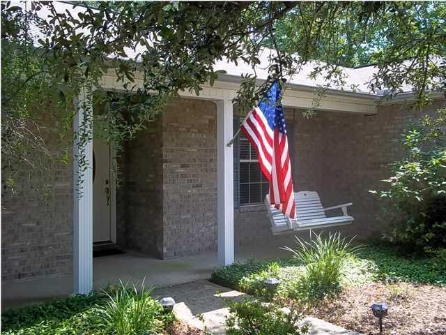 SAILBOAT COVE S/D - Residential Lease