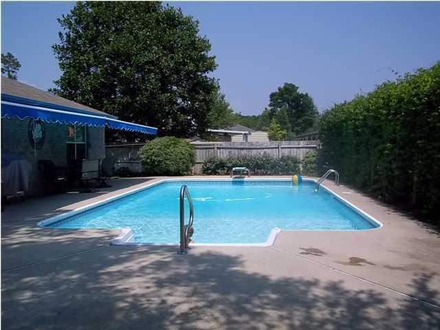 SAILBOAT COVE S/D - Residential Lease
