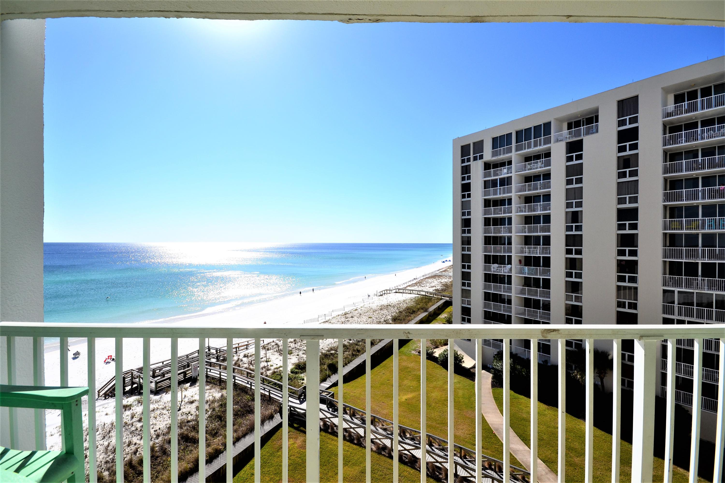 SHORELINE TOWERS 1 - Residential