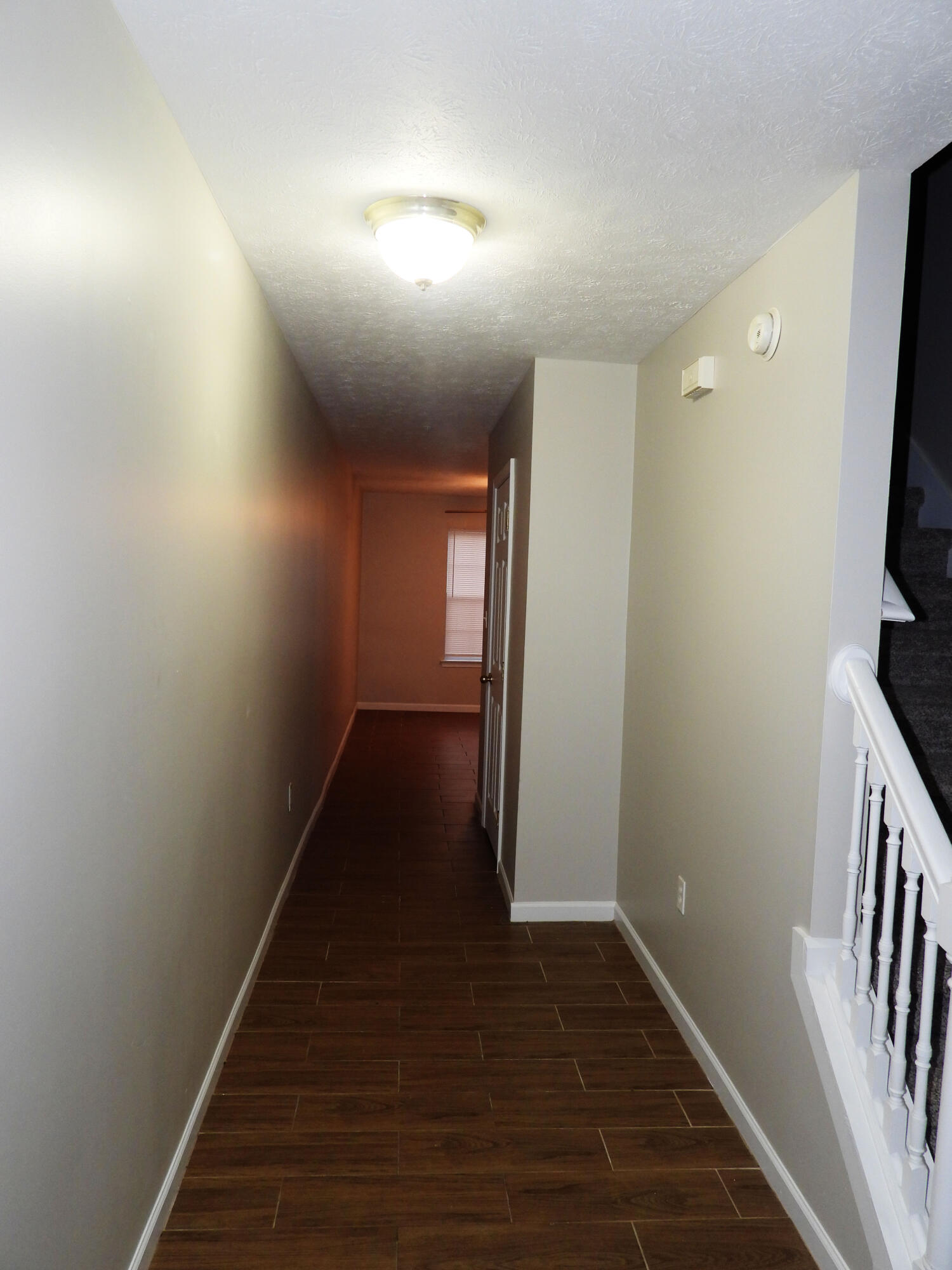 ROLLING PINES - Residential Lease