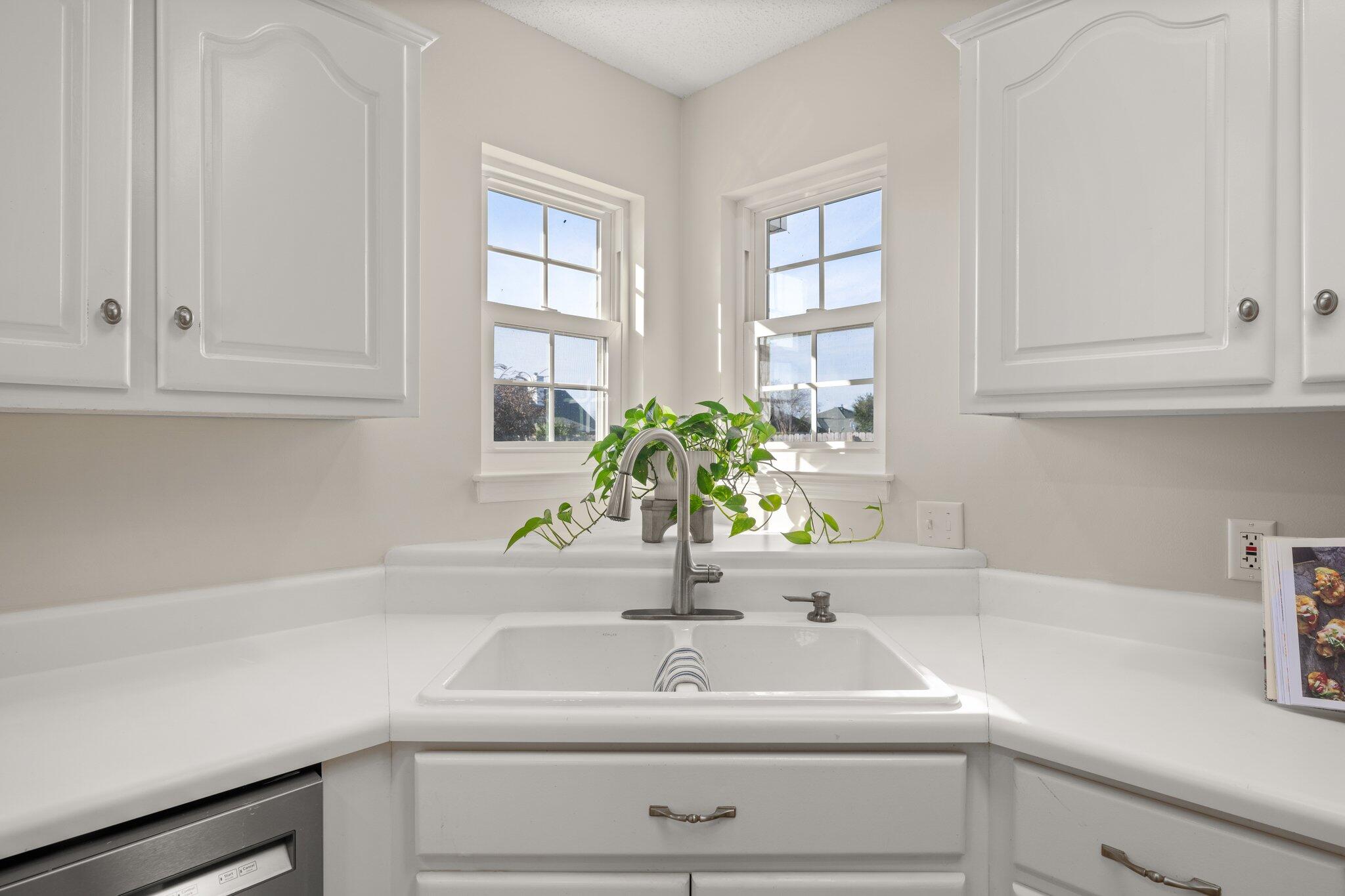 NORTHSHORE ADDN PH 3 - Residential