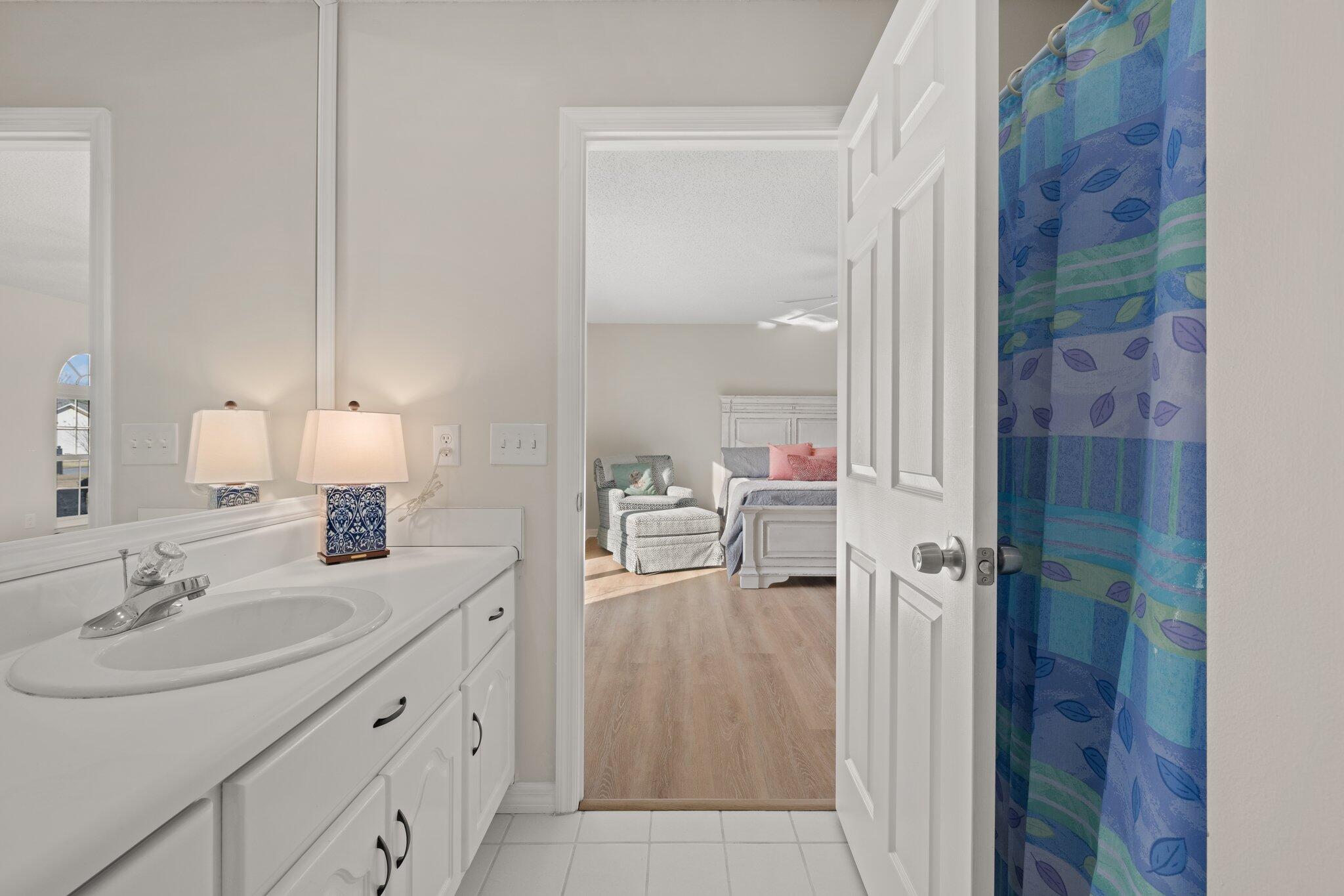 NORTHSHORE ADDN PH 3 - Residential