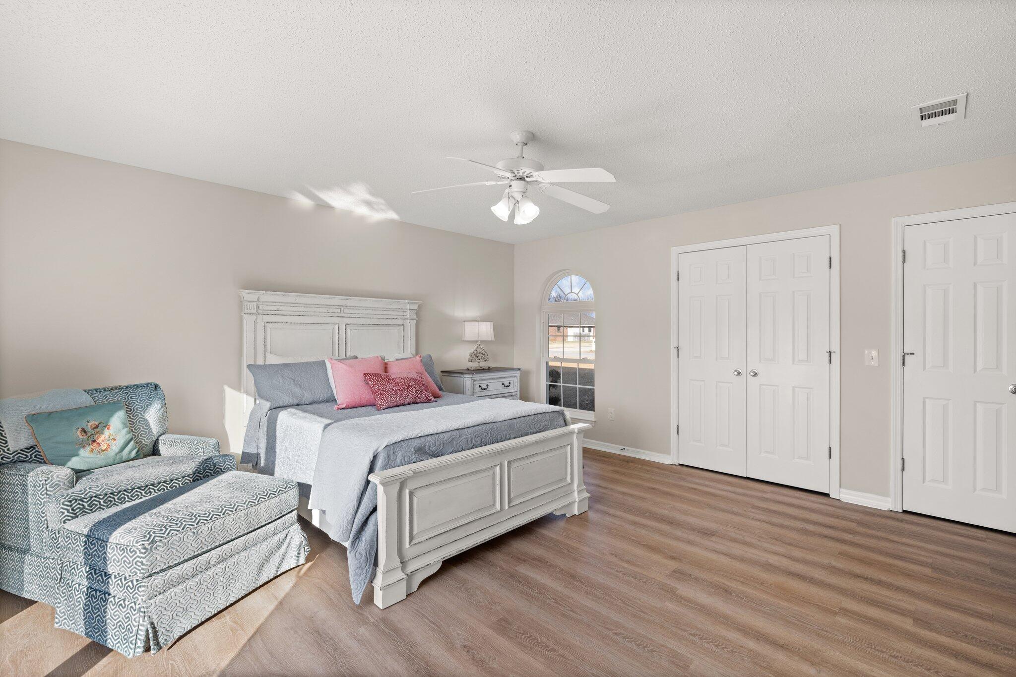 NORTHSHORE ADDN PH 3 - Residential