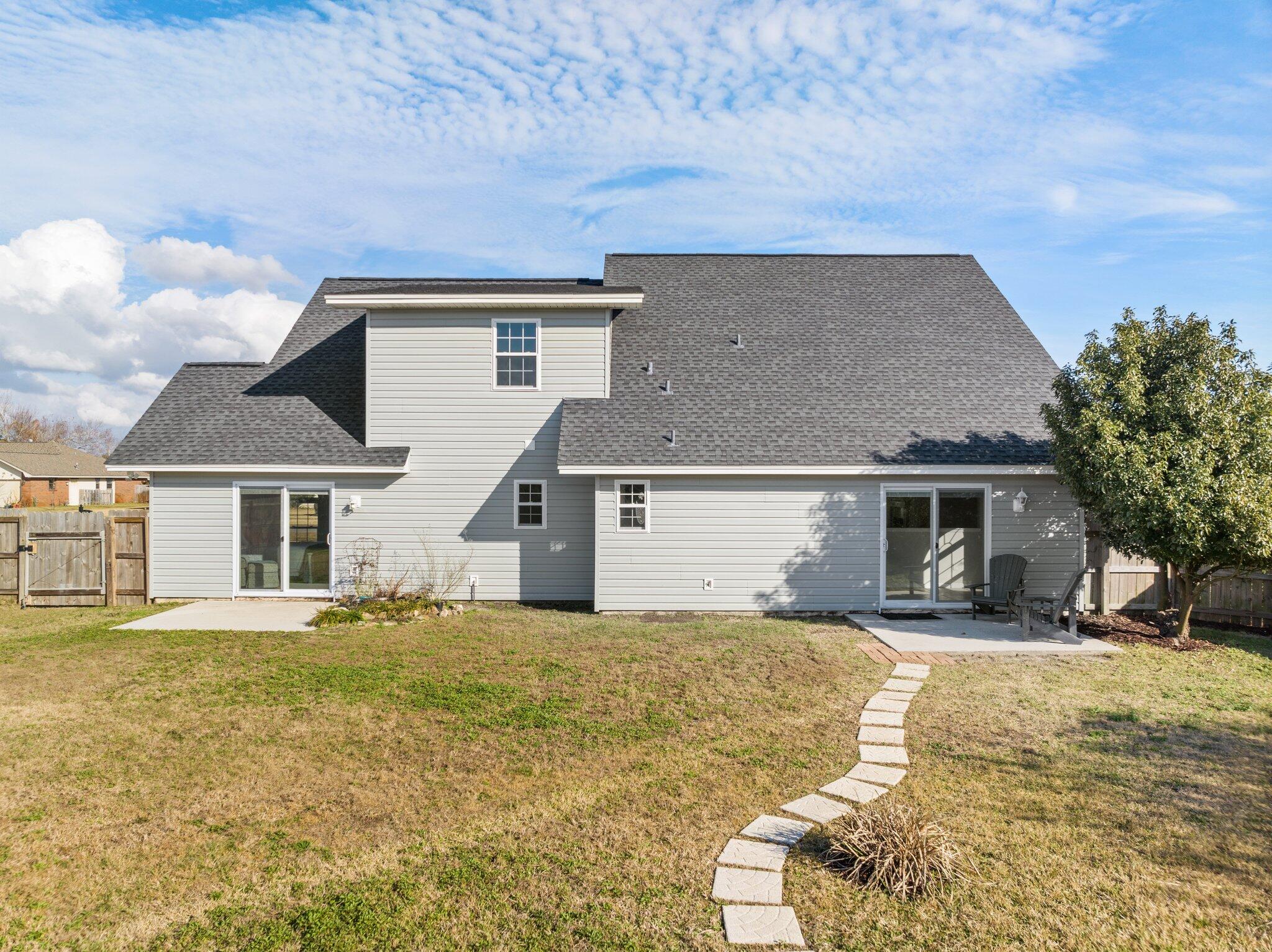NORTHSHORE ADDN PH 3 - Residential