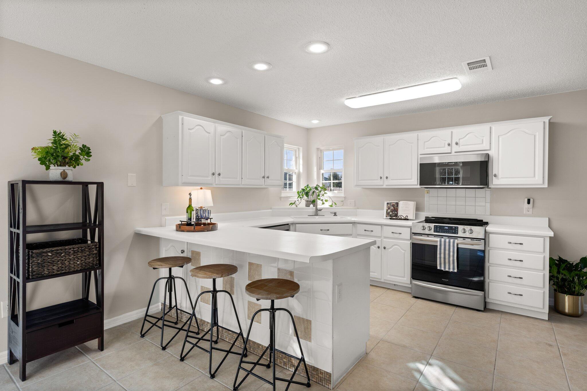 NORTHSHORE ADDN PH 3 - Residential