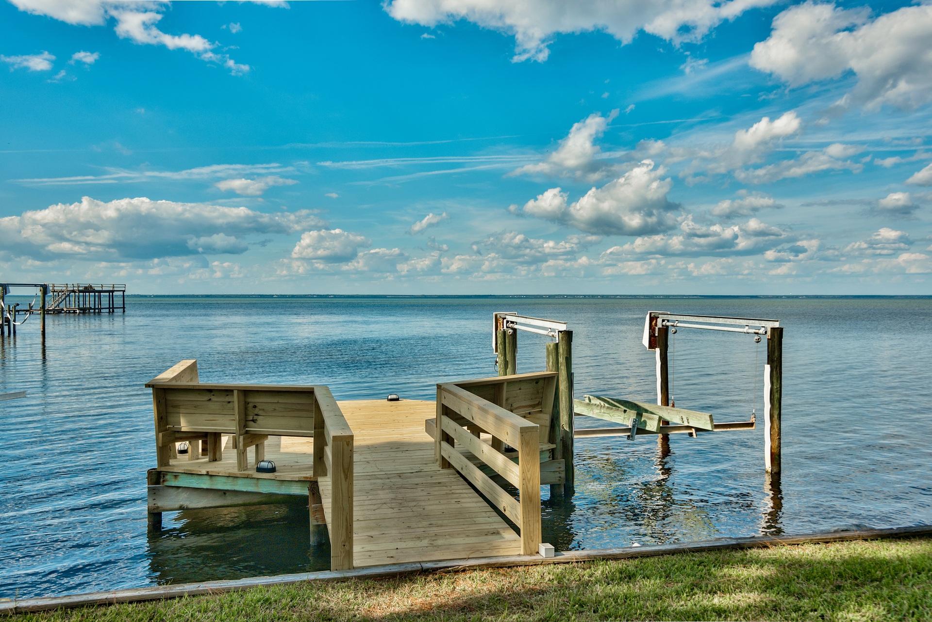 COVE ON THE BAY - Residential