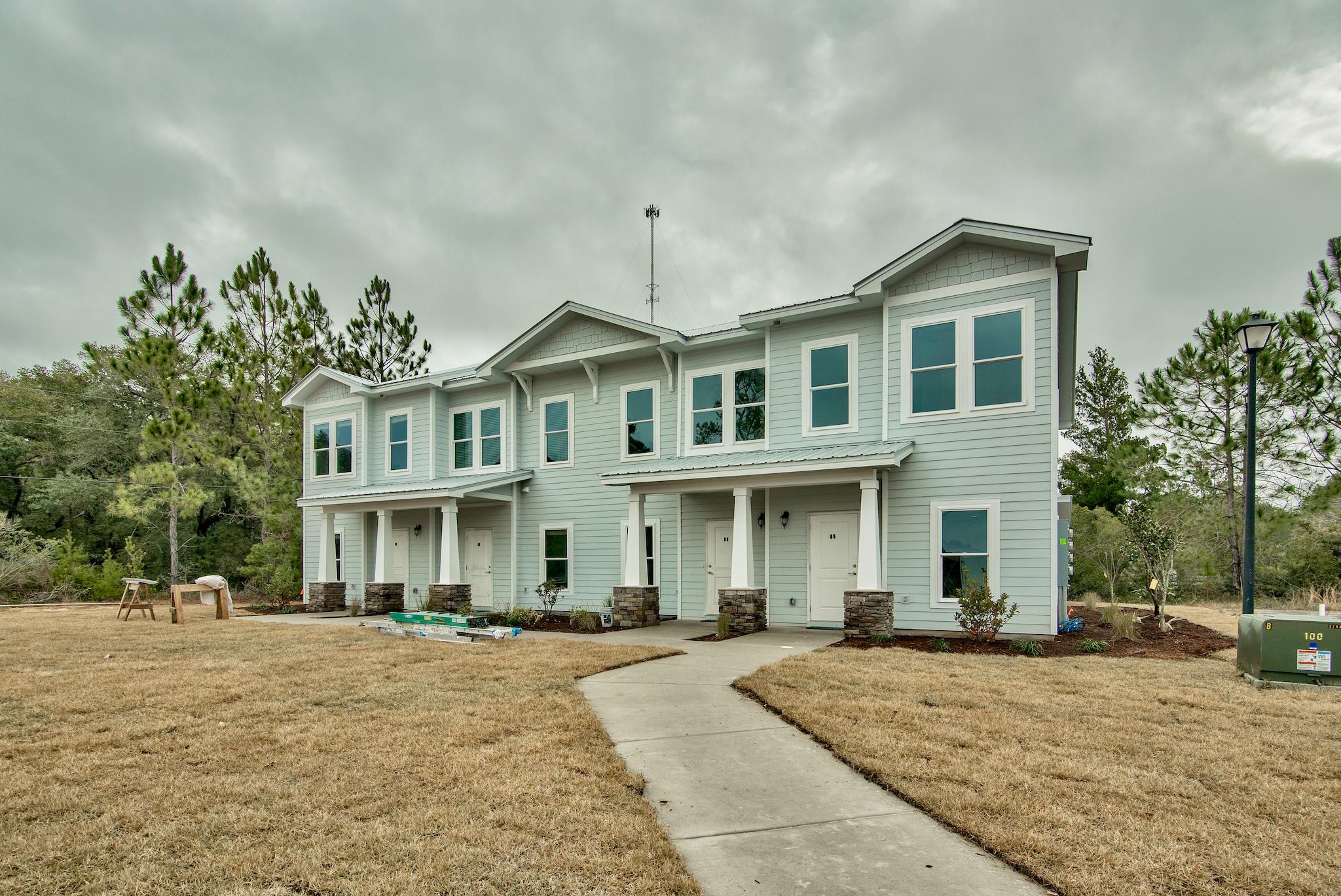 VERANDAS AT FREEPORT - Residential
