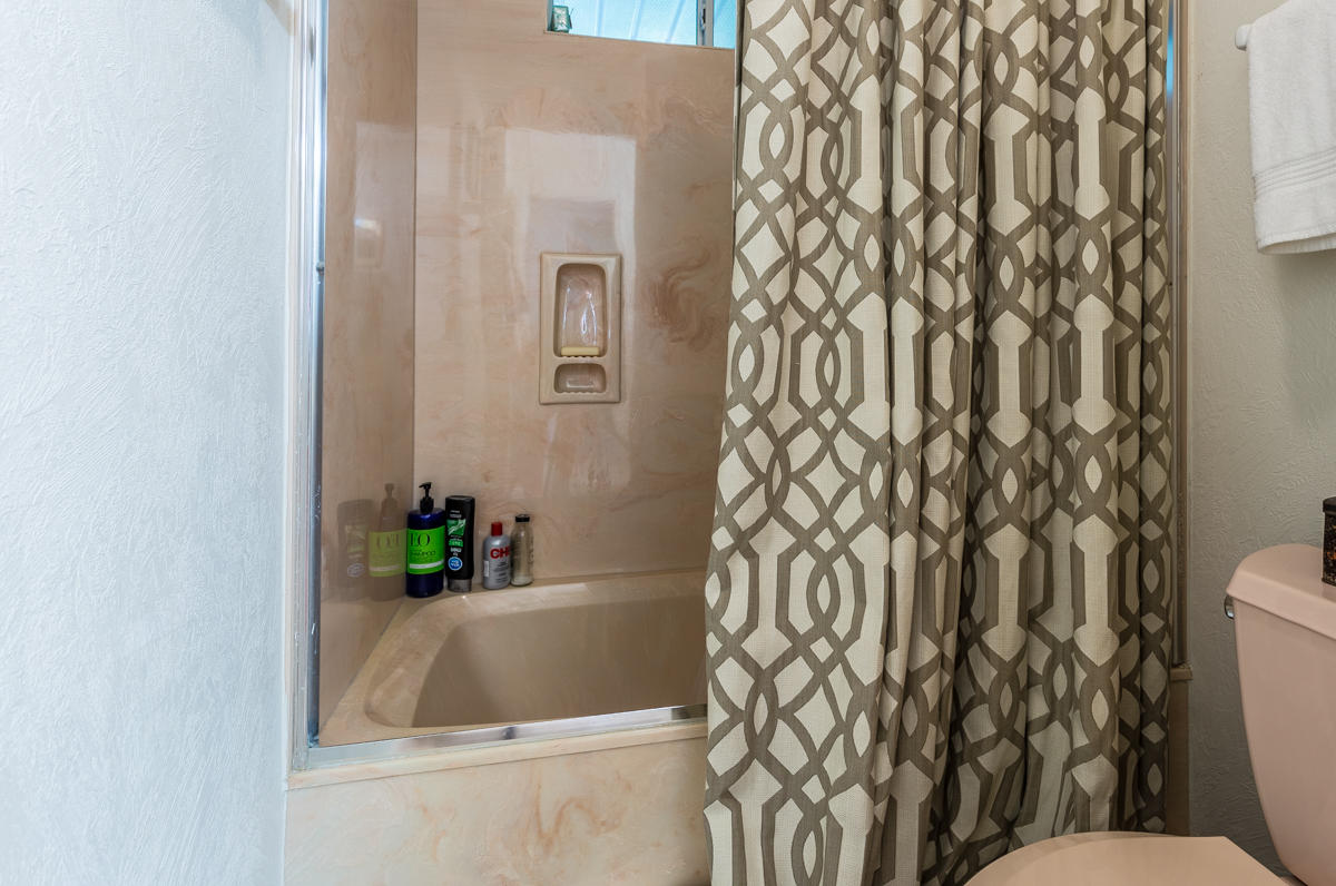 GULF PINES - Residential Lease