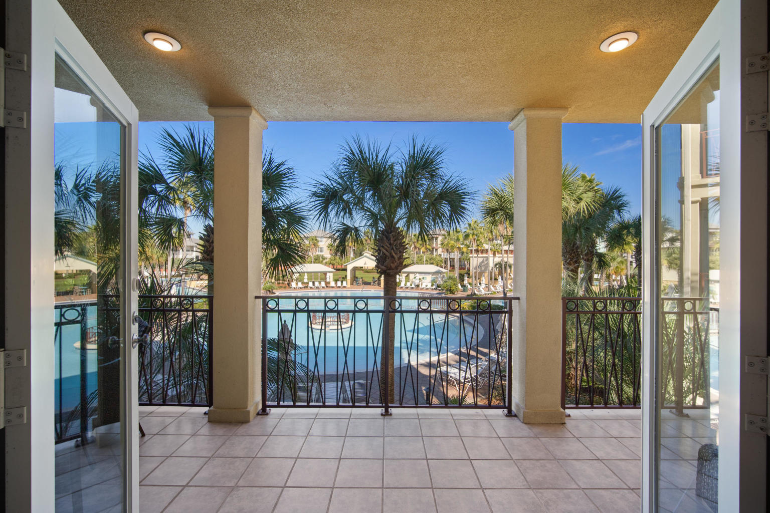 VILLAS AT SEACREST BEACH - Residential