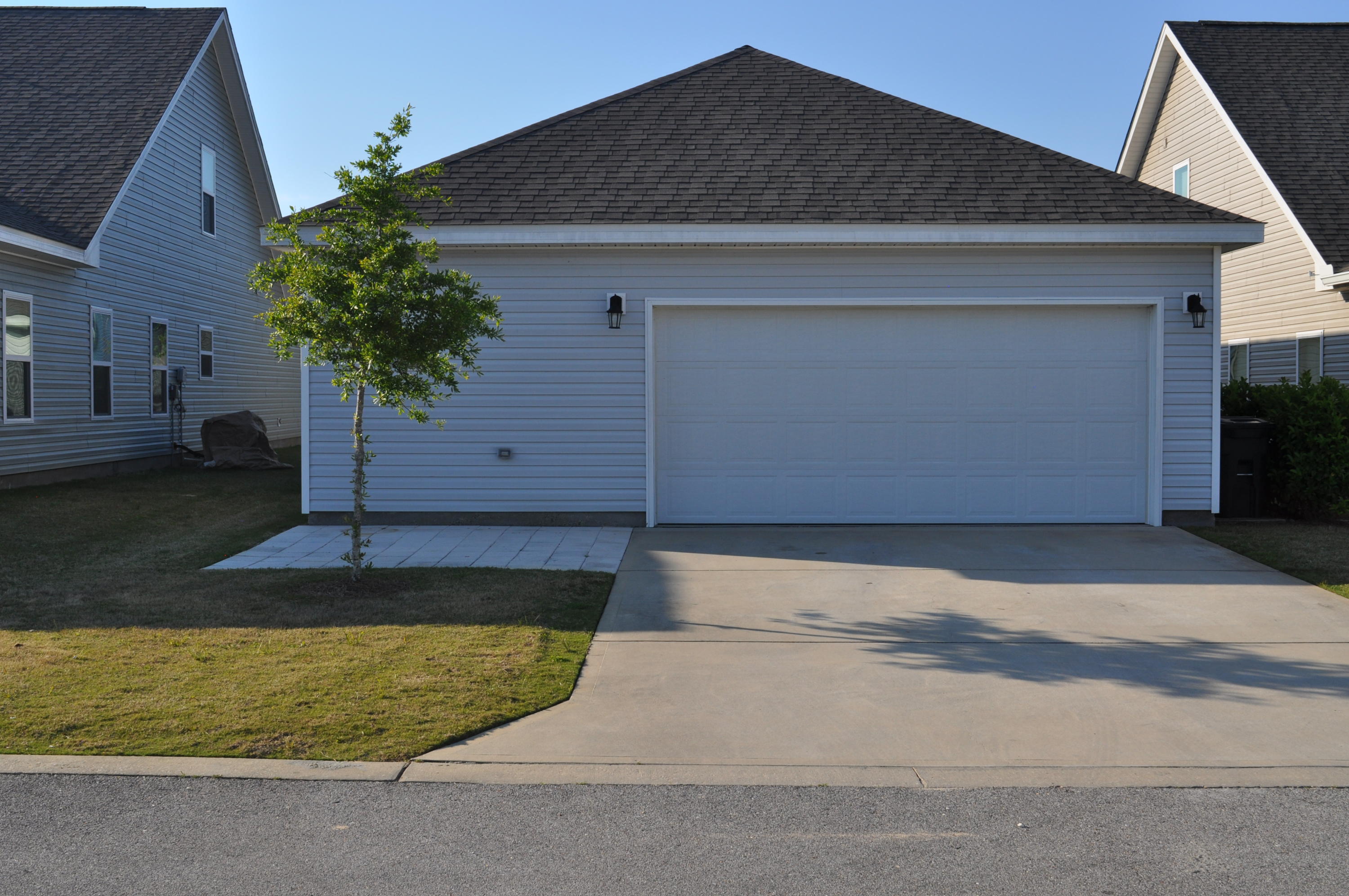 HAMMOCK BAY - Residential Lease