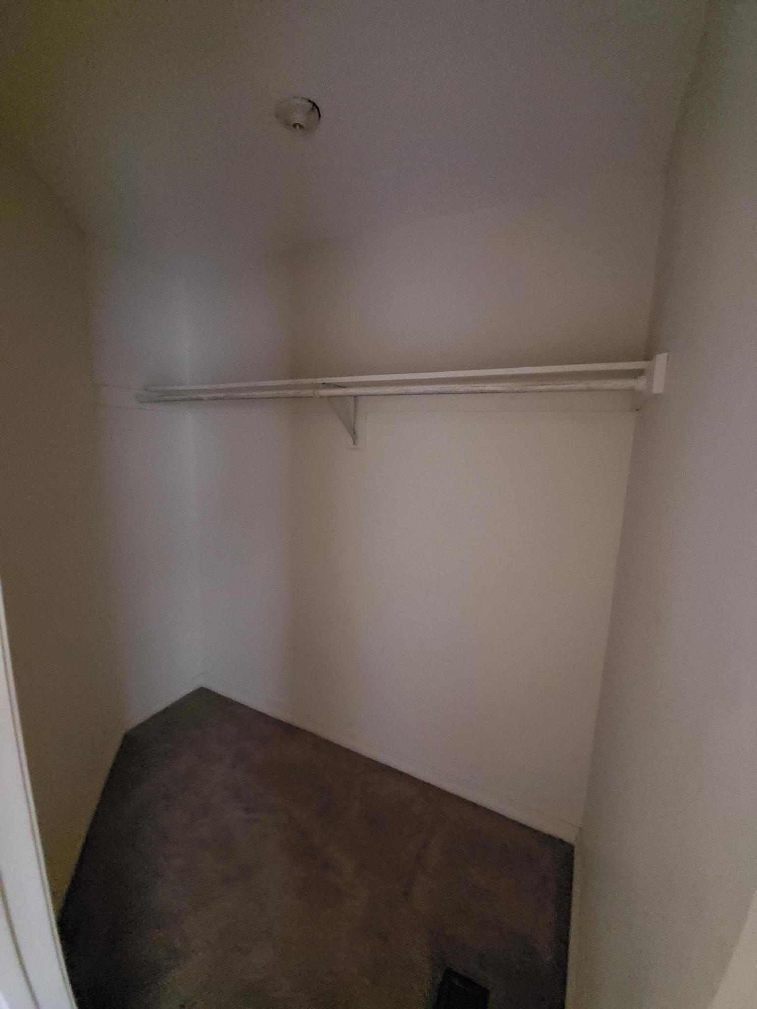 LIVE OAK - Residential Lease