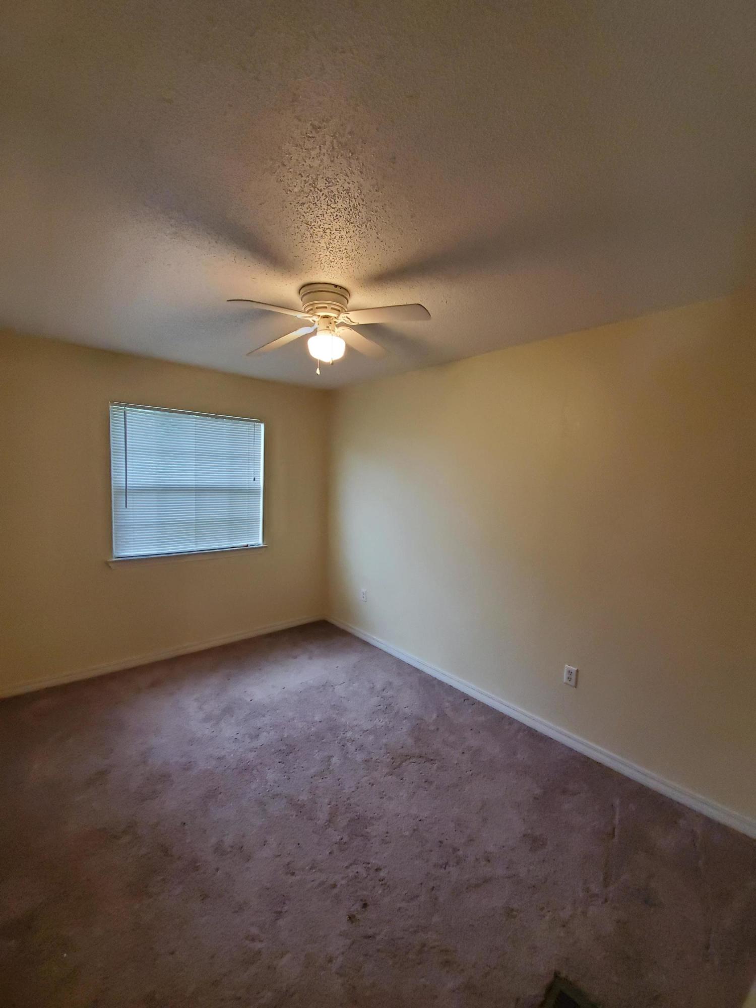 LIVE OAK - Residential Lease