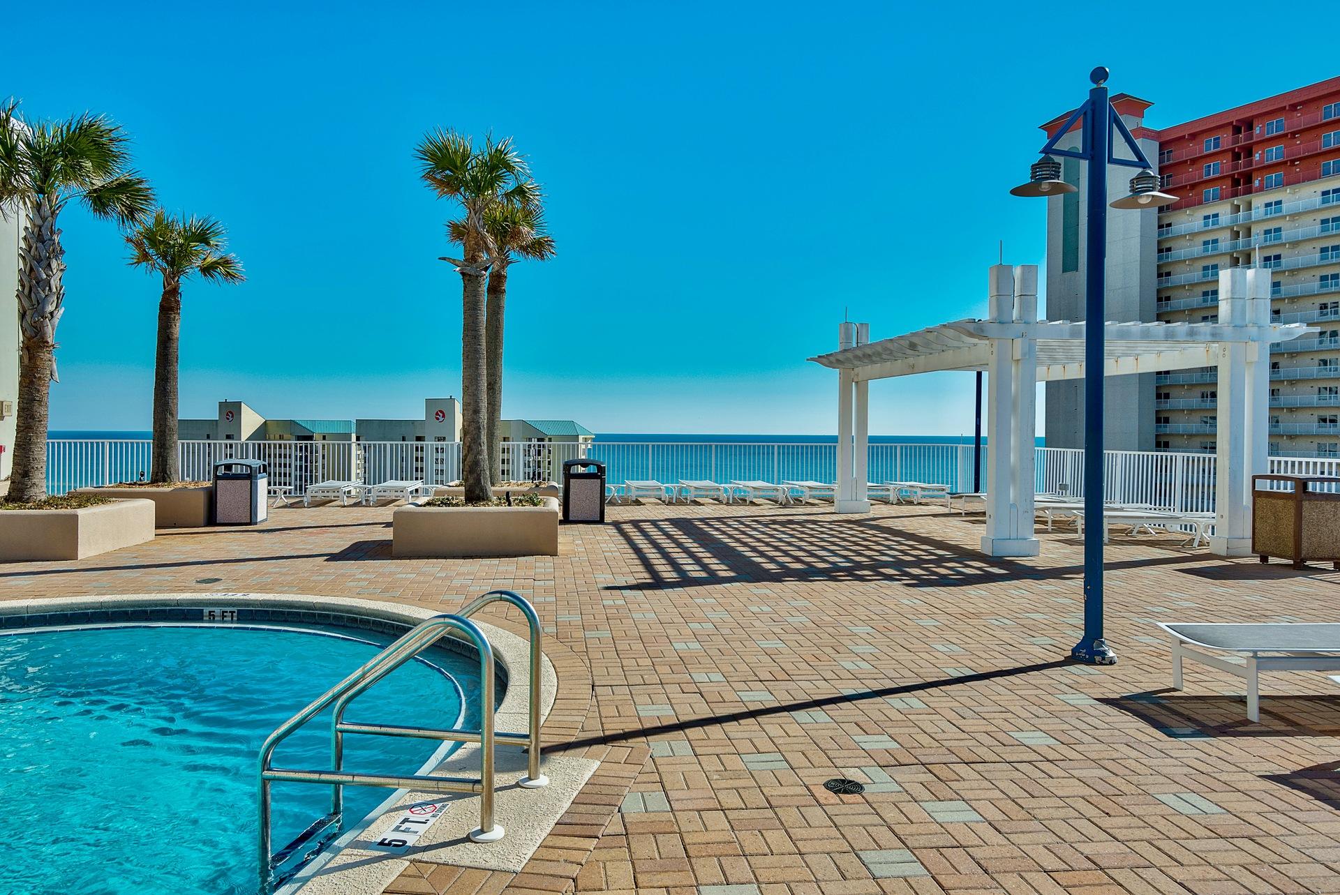 Laketown Wharf - Residential