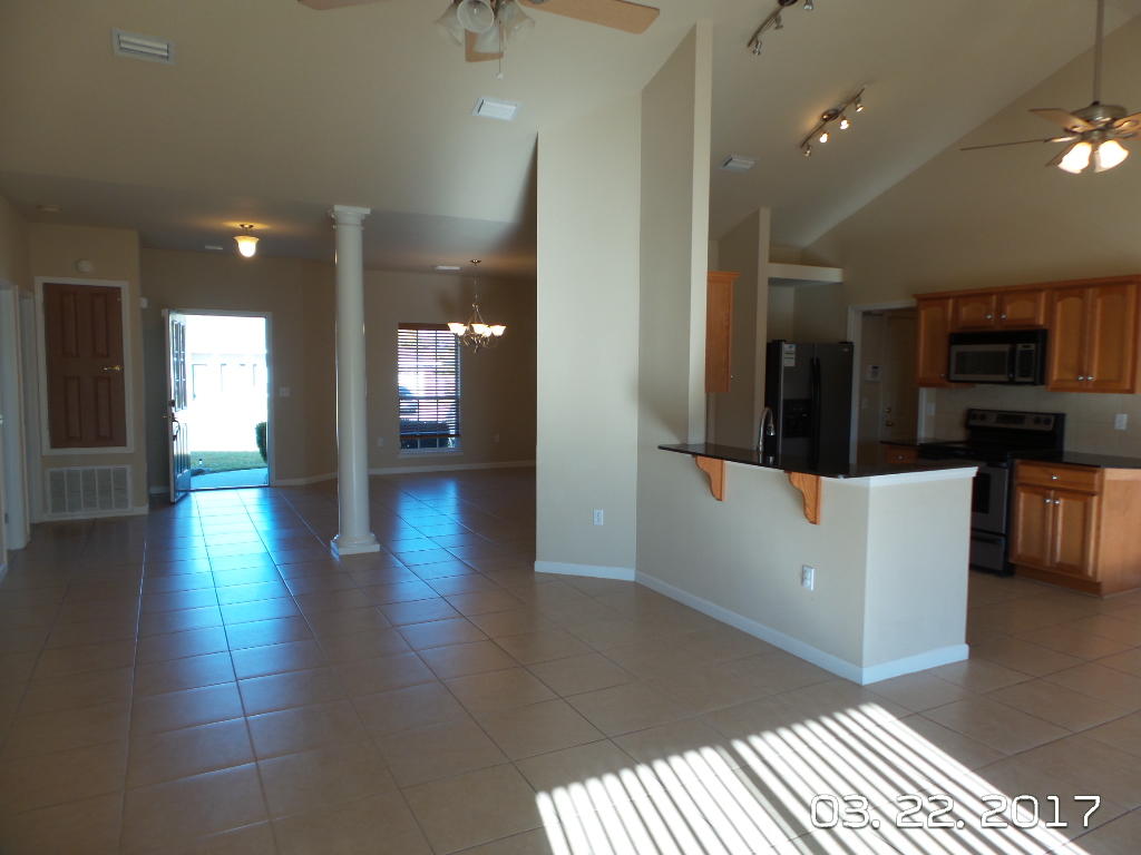 LEE FARMS PH II LOT 17 BLK B - Residential Lease