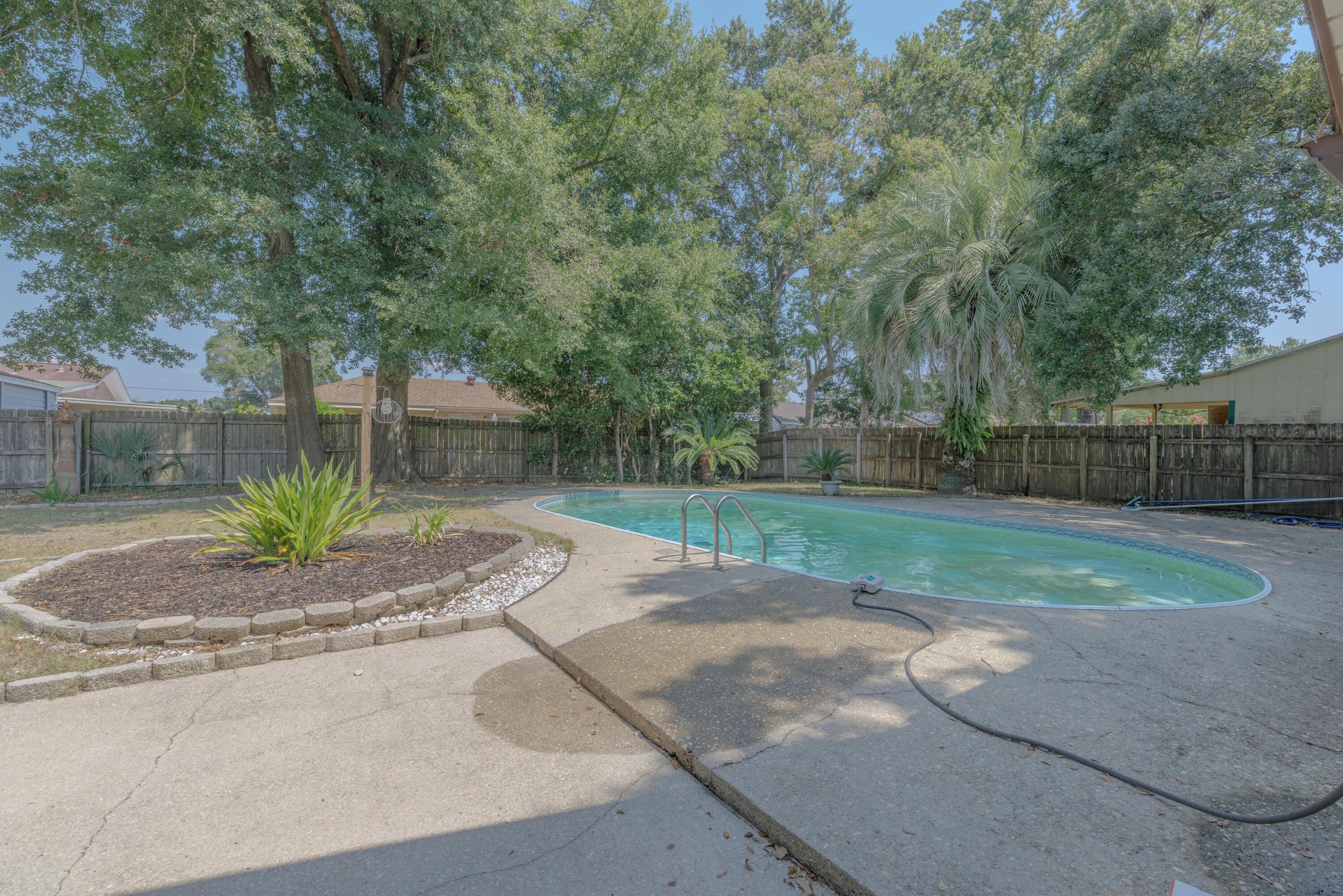 SCENIC HEIGHTS - Residential
