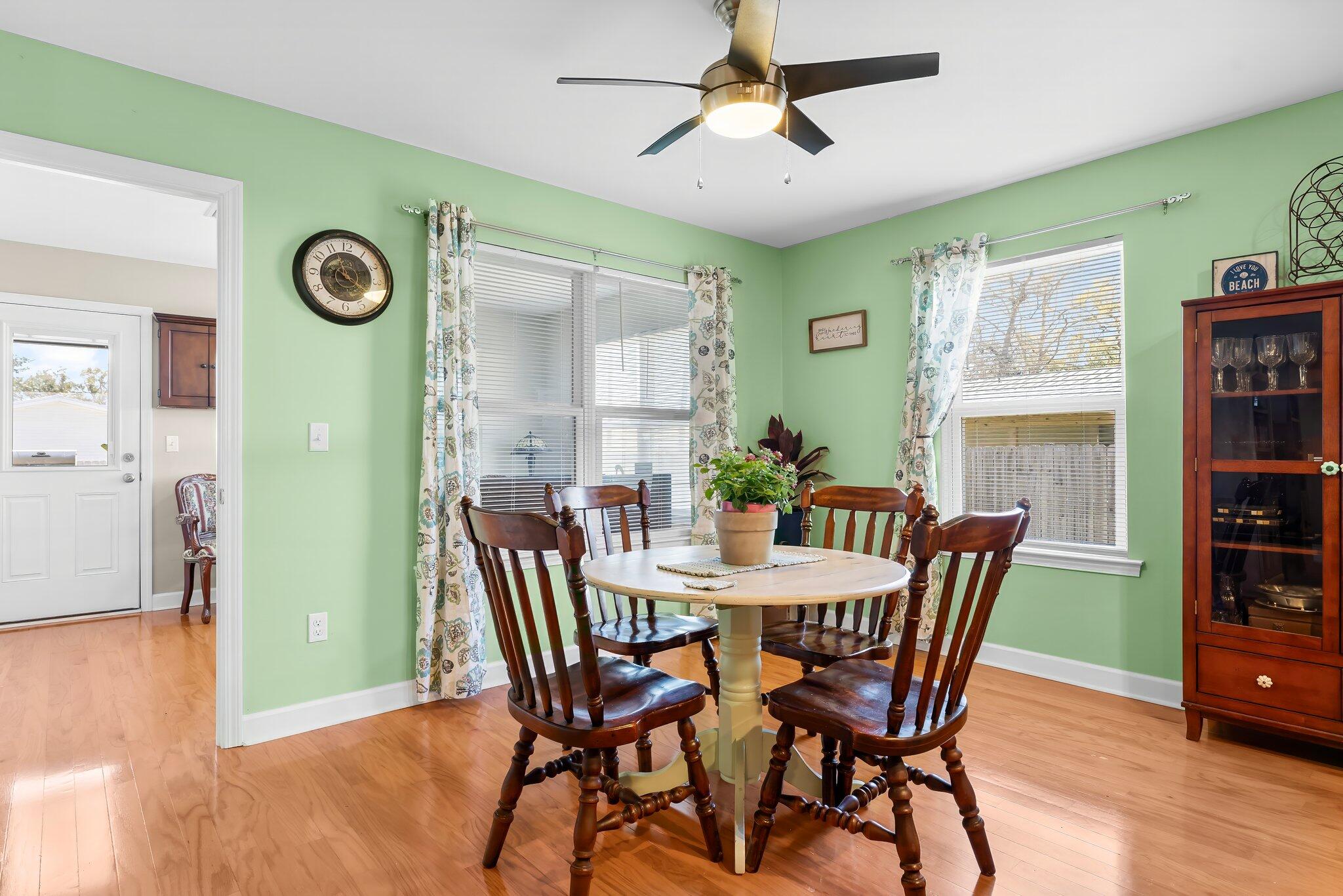 MAGNOLIA BAYE - Residential