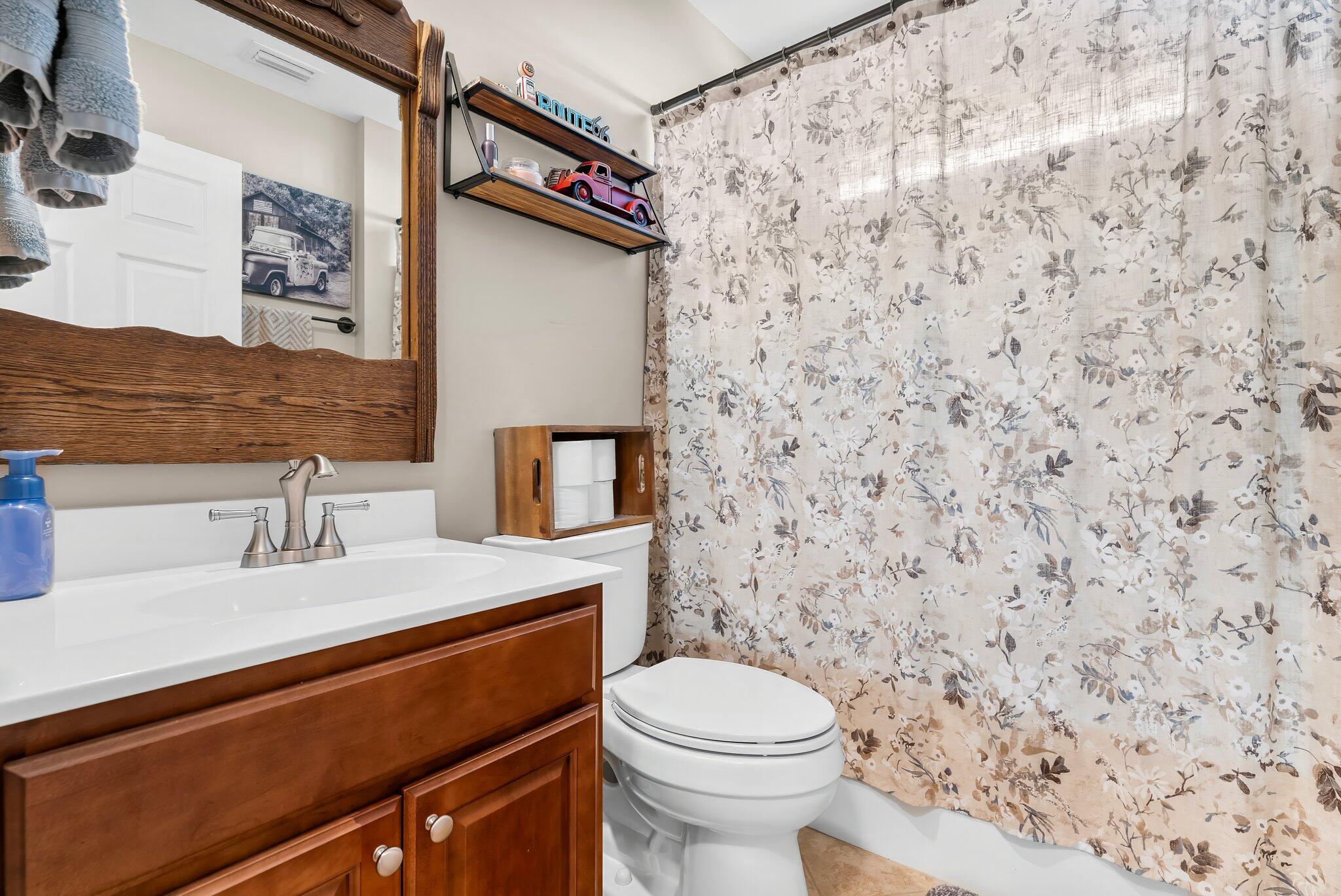 MAGNOLIA BAYE - Residential