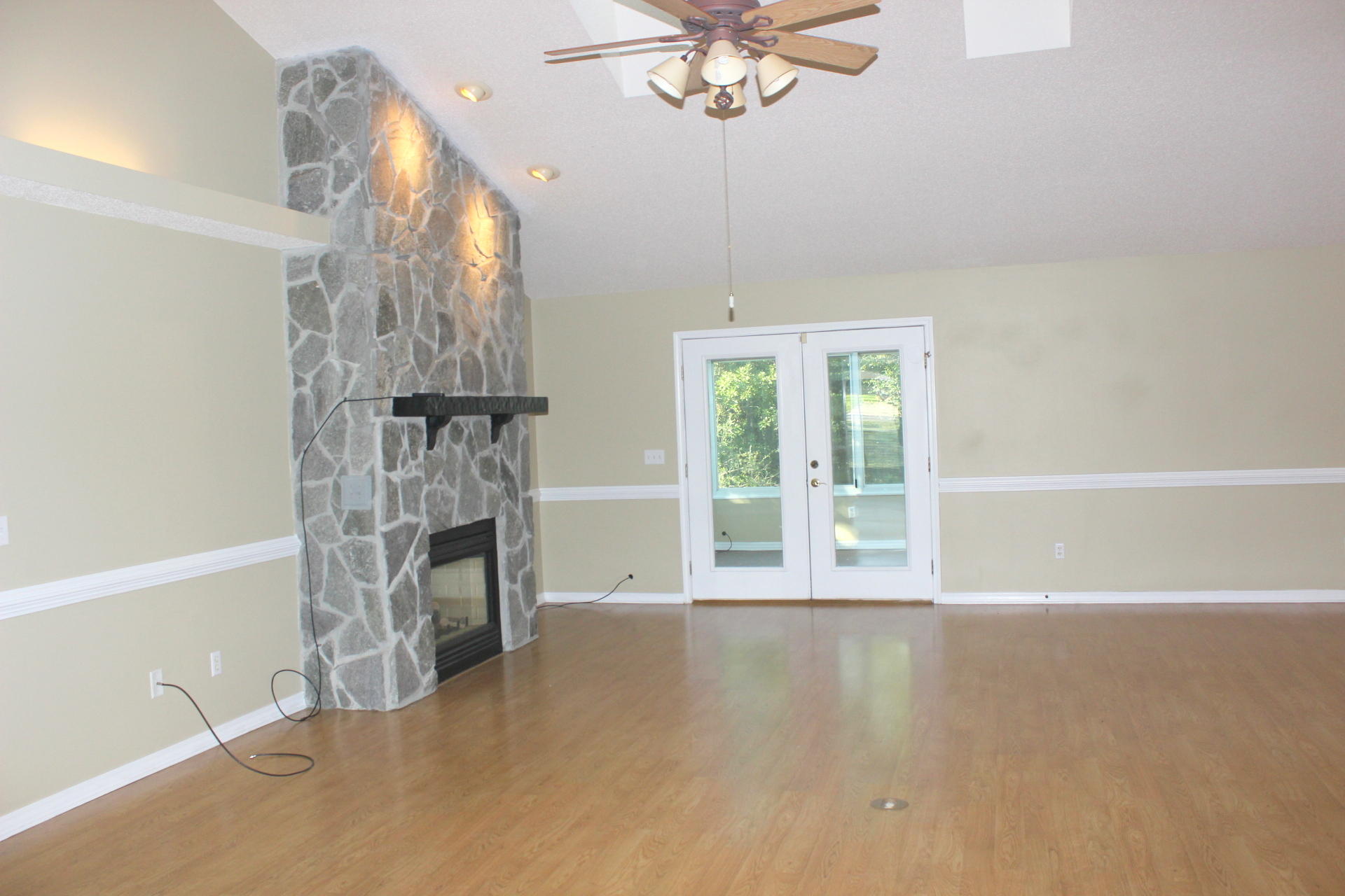 STEEPLECHASE PH 3 - Residential Lease
