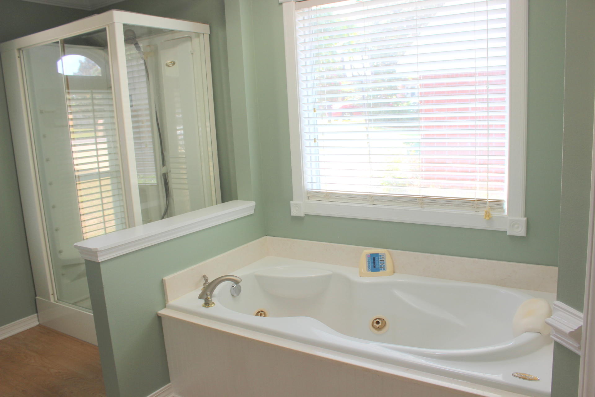STEEPLECHASE PH 3 - Residential Lease
