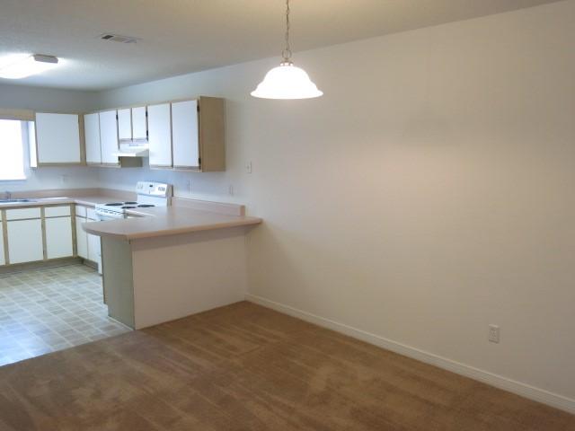 BRADFORD PLACE APT S/D - Residential Lease