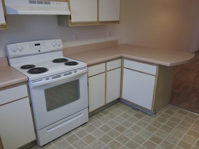 BRADFORD PLACE APT S/D - Residential Lease