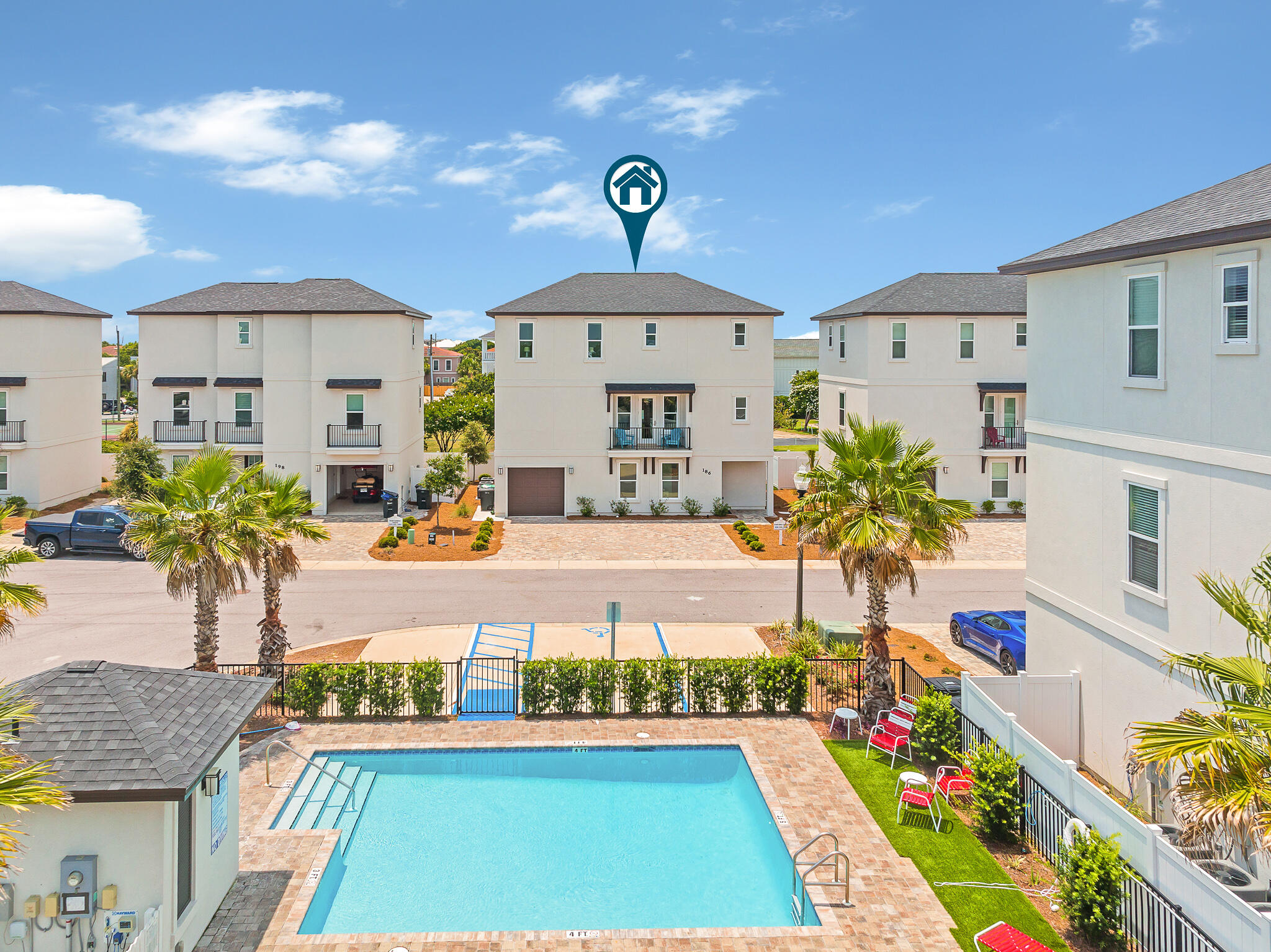 Hidden Palms - Residential