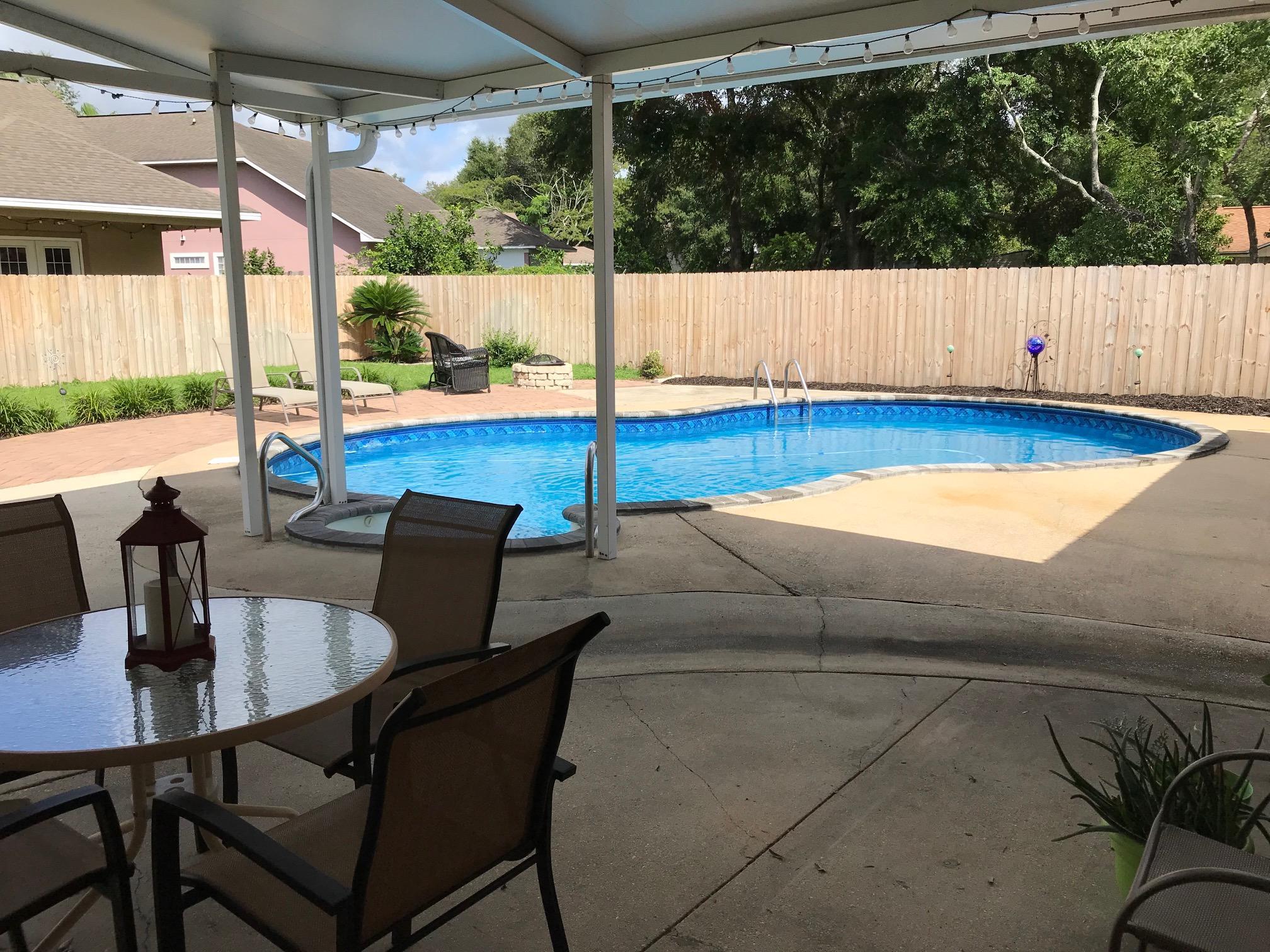 BERKSHIRE WOODS - Residential Lease