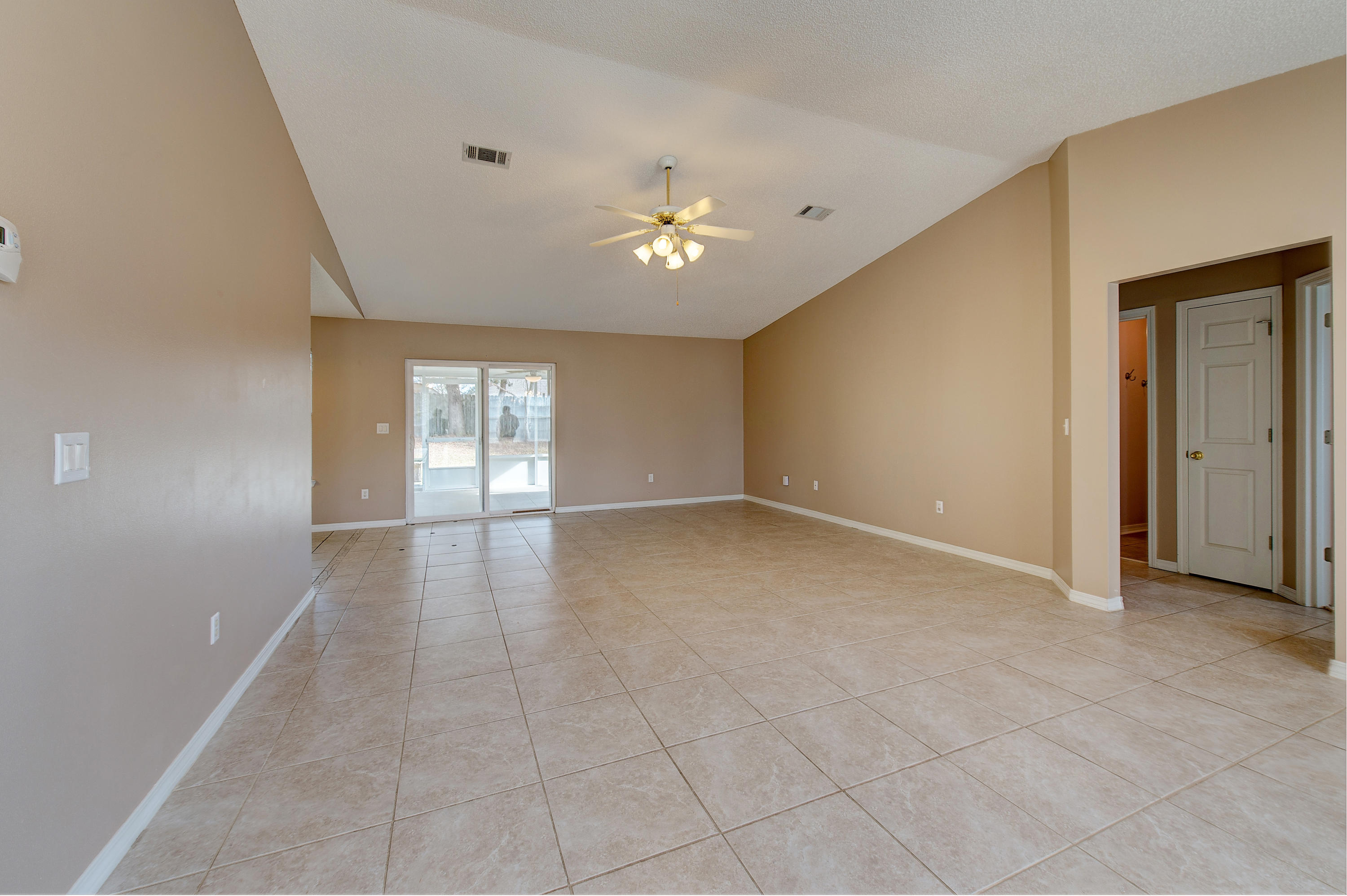 COUNTRYVIEW ESTATES - Residential