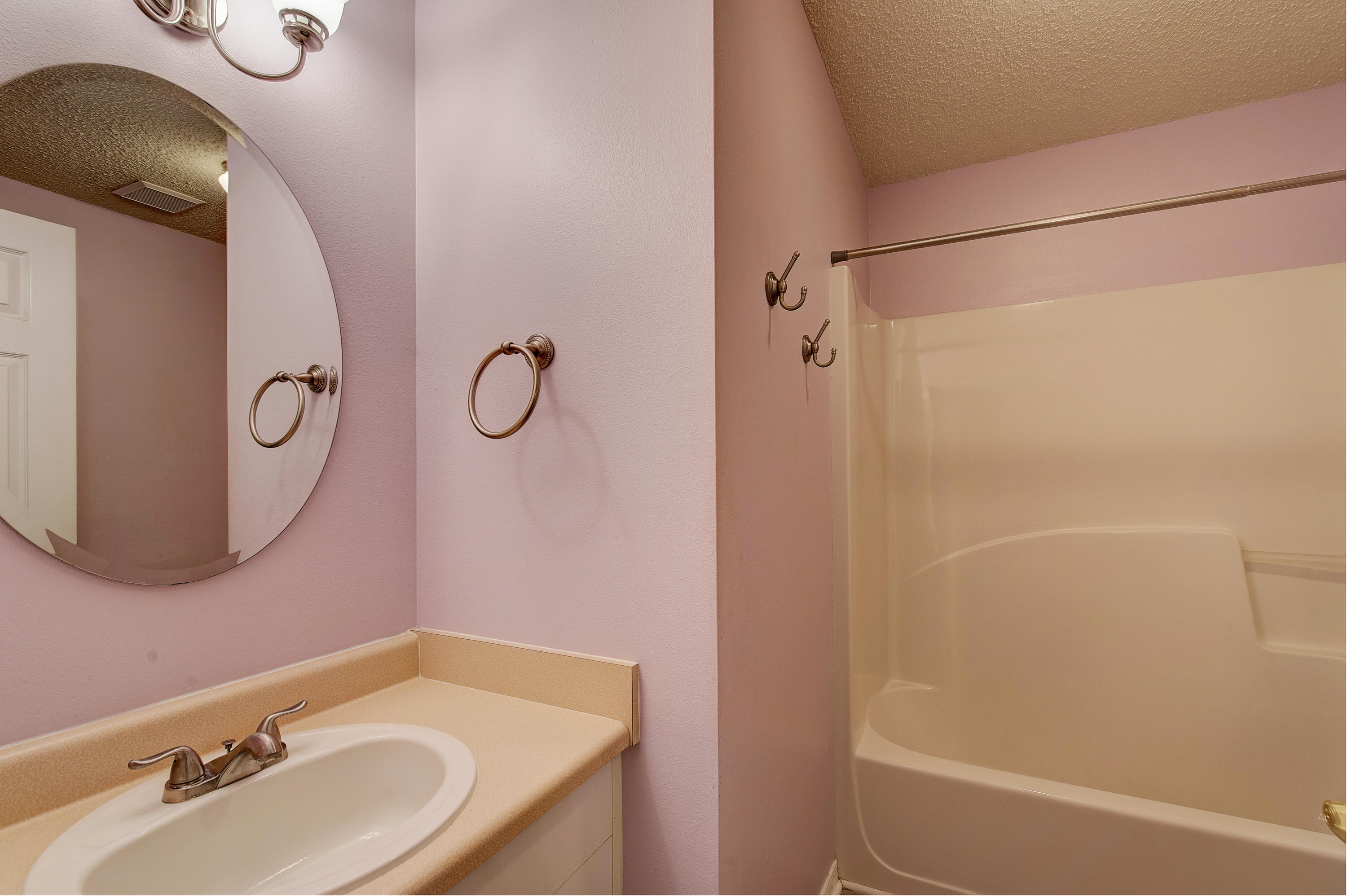 COUNTRYVIEW ESTATES - Residential