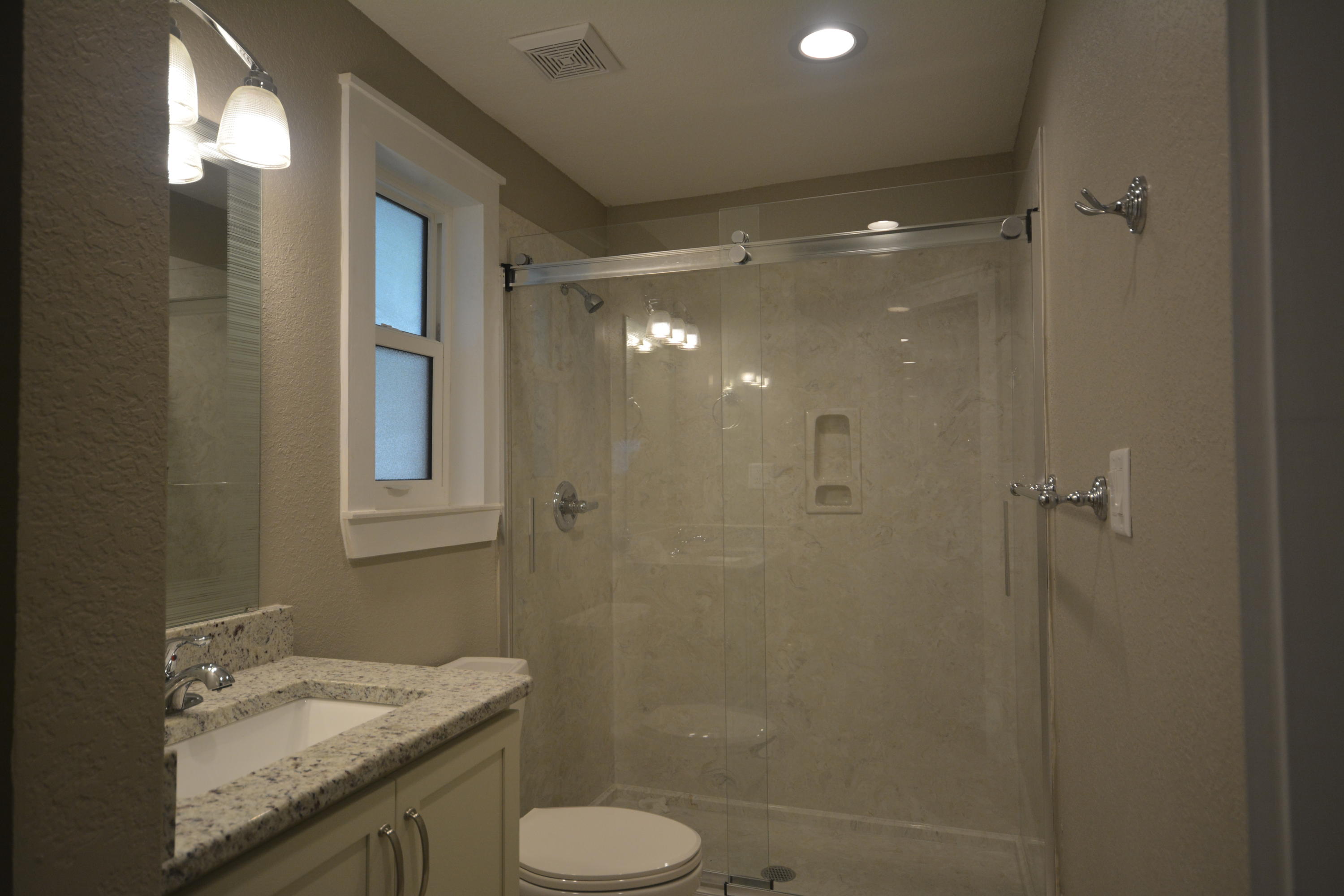 SEABREEZE - Residential Lease