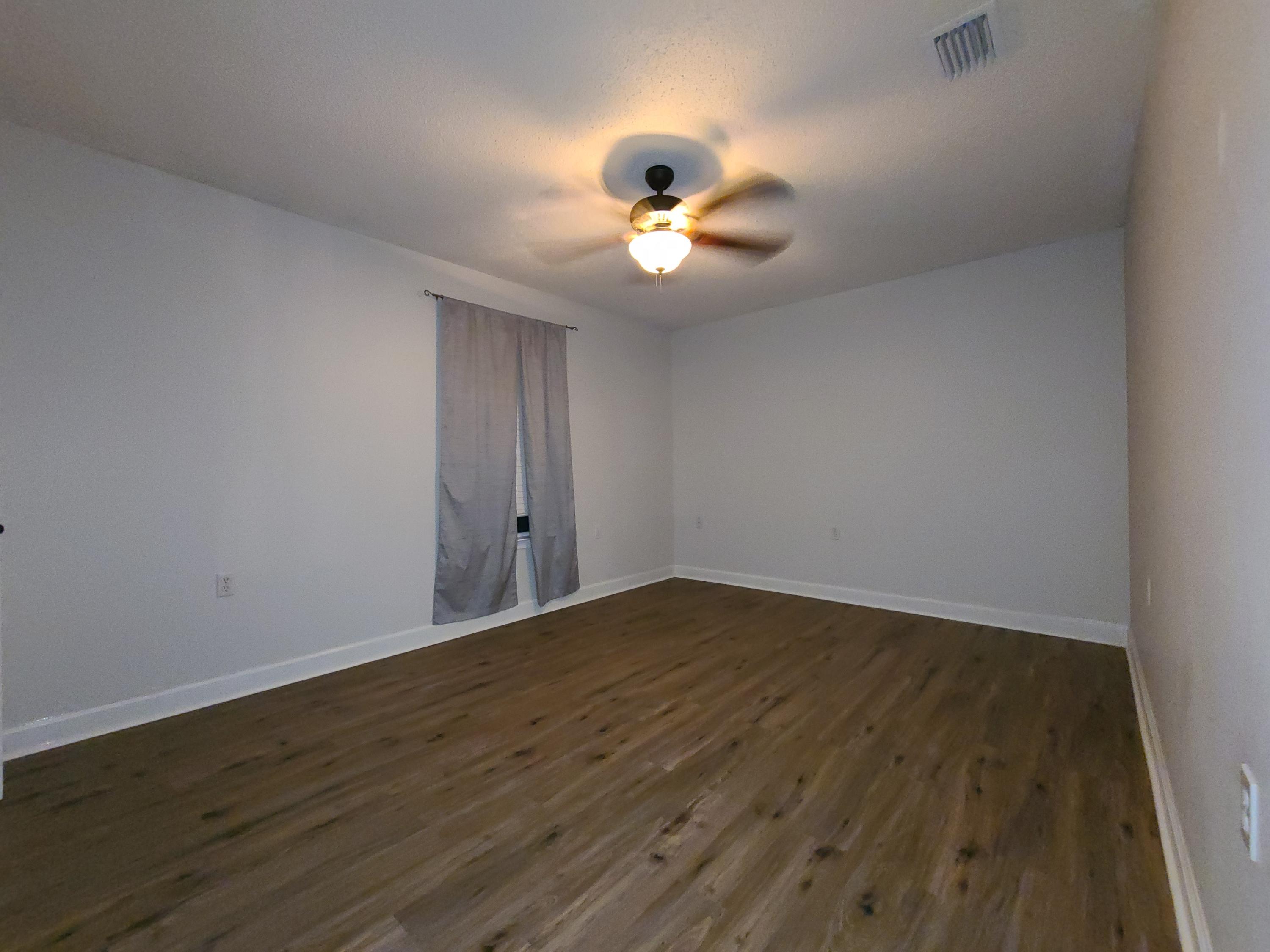 ESCADA - Residential Lease