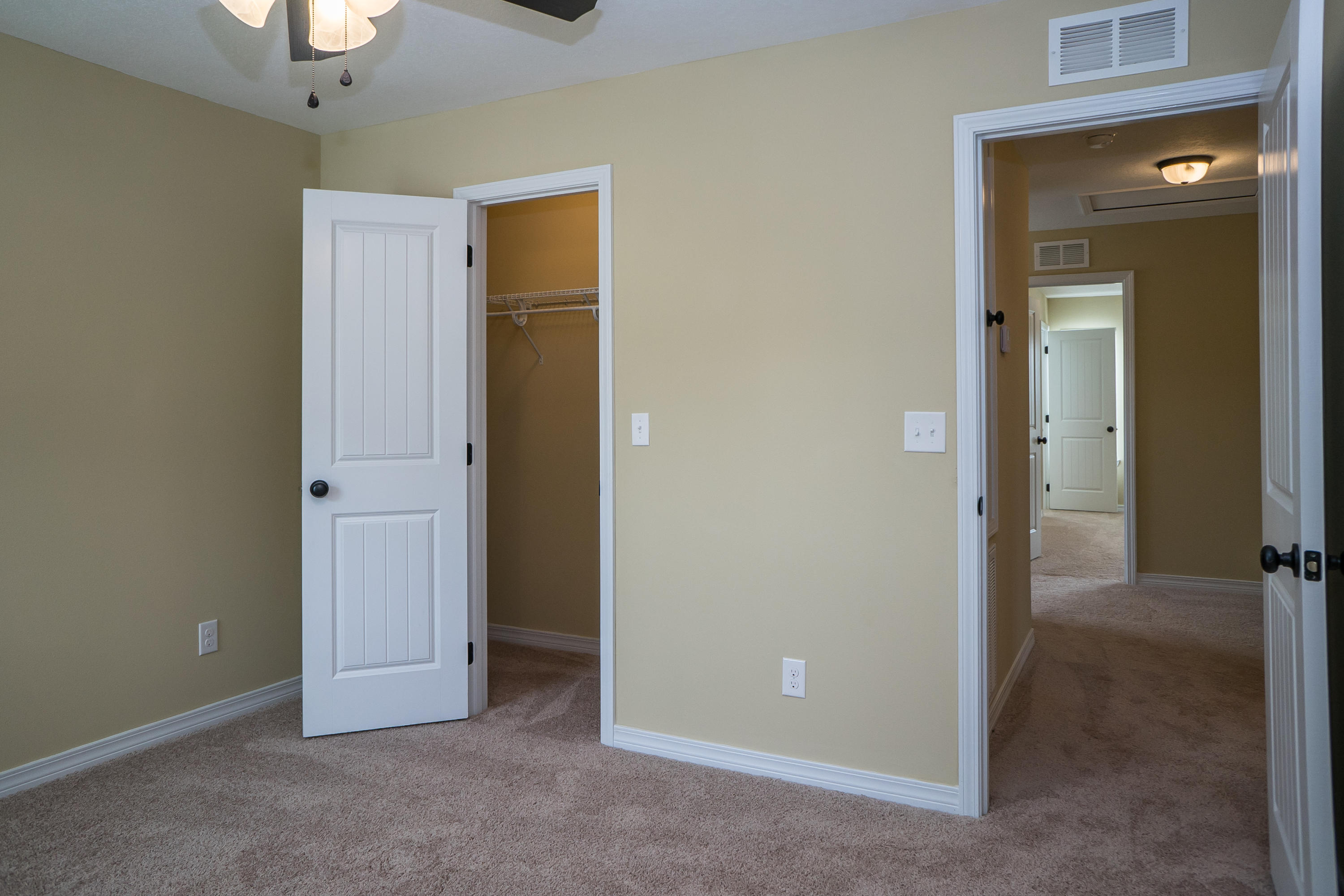 STILLWELL ESTATES - Residential