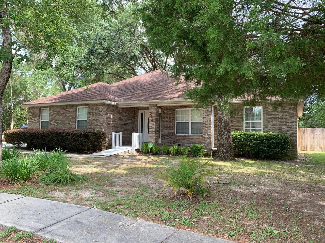 Lovely 3 Bedroom 2 Bath Home in the quiet Garden Oaks Area. Oversize Covered Porch over-looking large Back Yard with Privacy Fence. Living Room Carpet Area has been replaced with Vinyl Plank Flooring, Washer & Dryer included