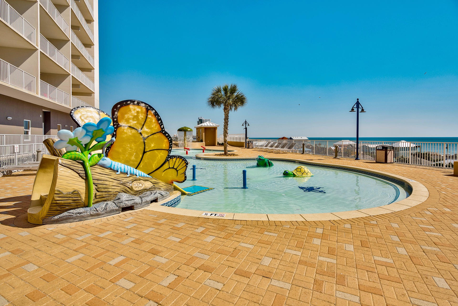 Laketown Wharf - Residential
