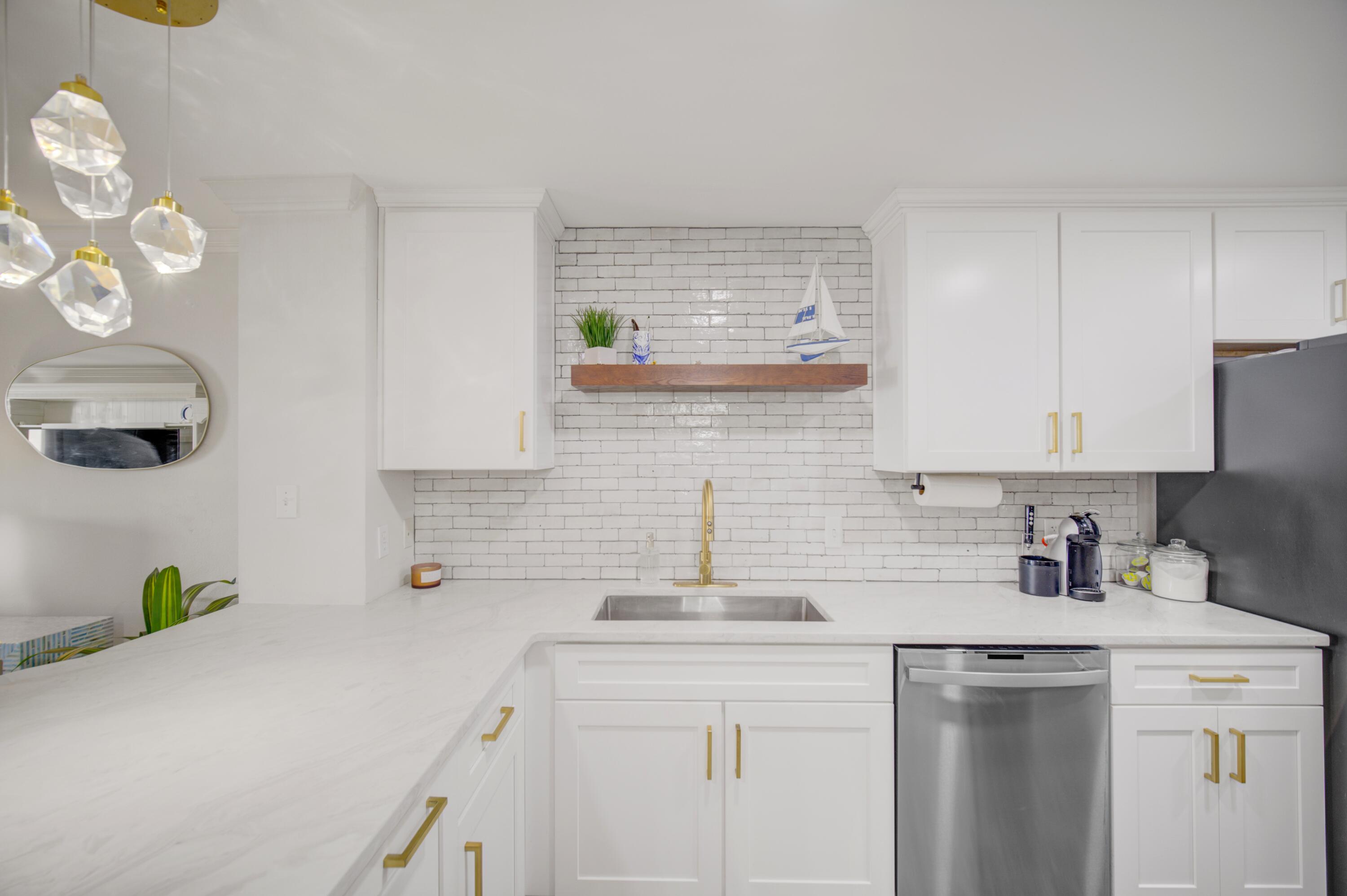 PALMS CONDO - Residential