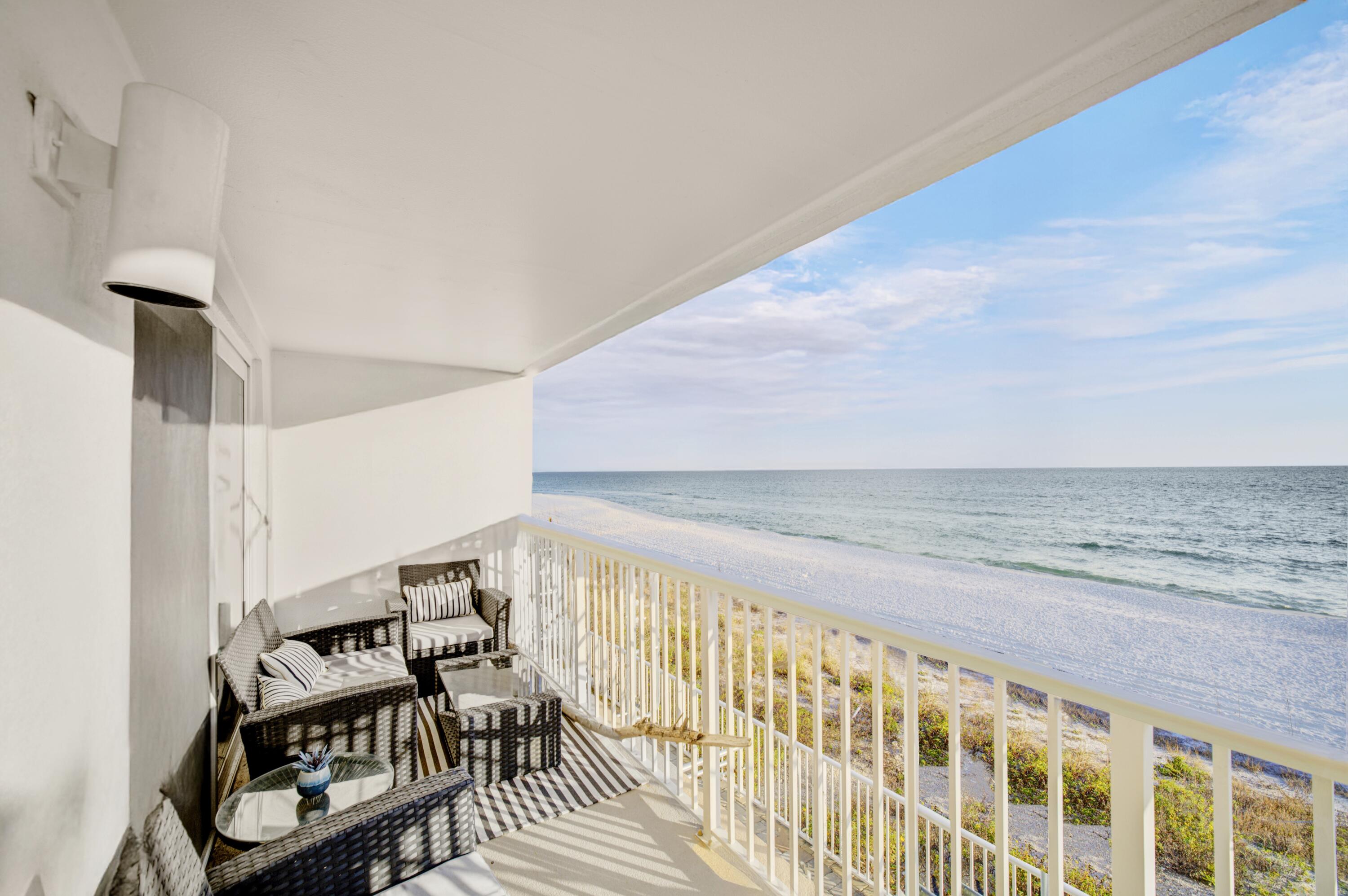 PALMS CONDO - Residential