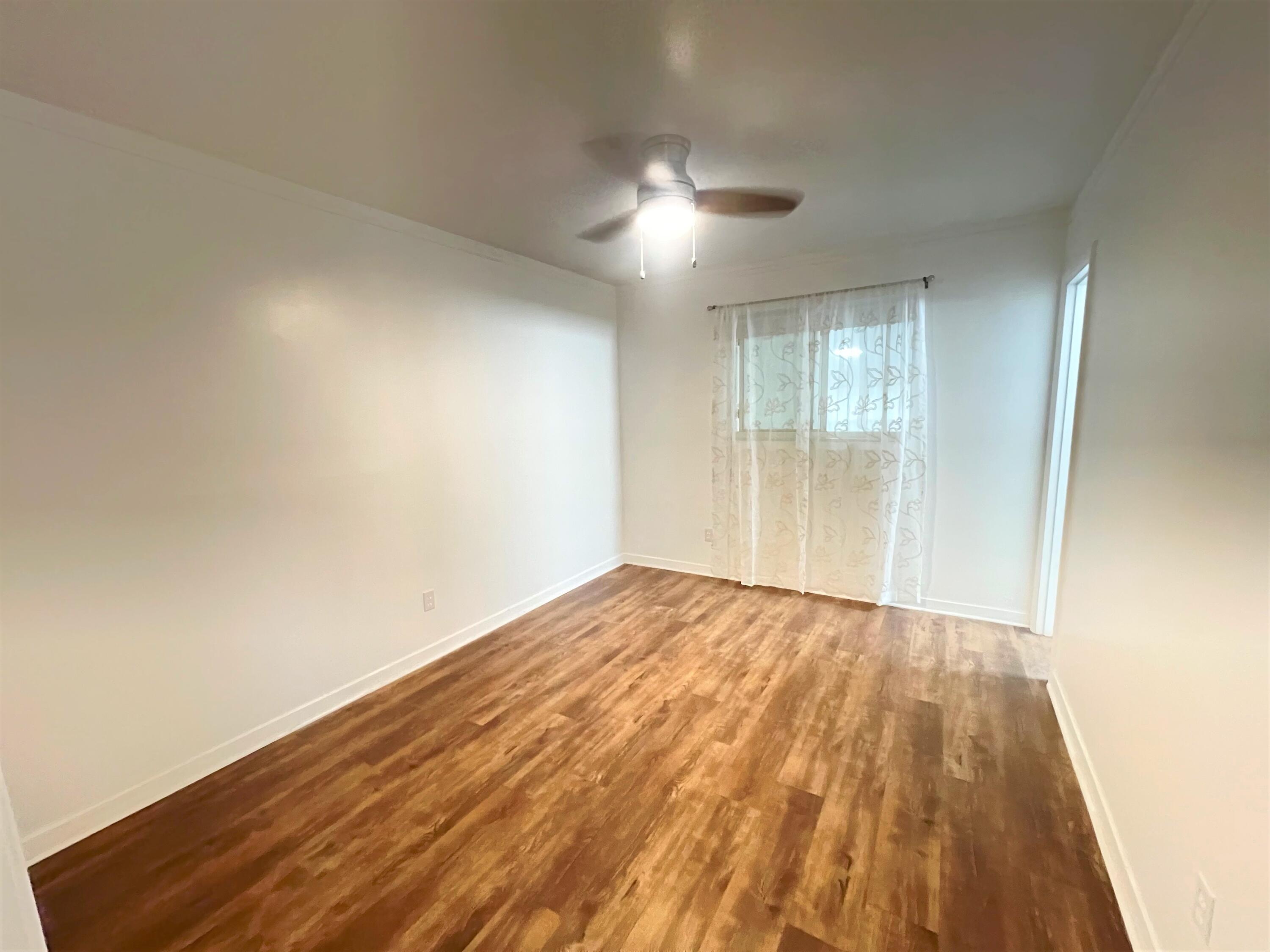 SEABREEZE 5TH ADDN - Residential Lease