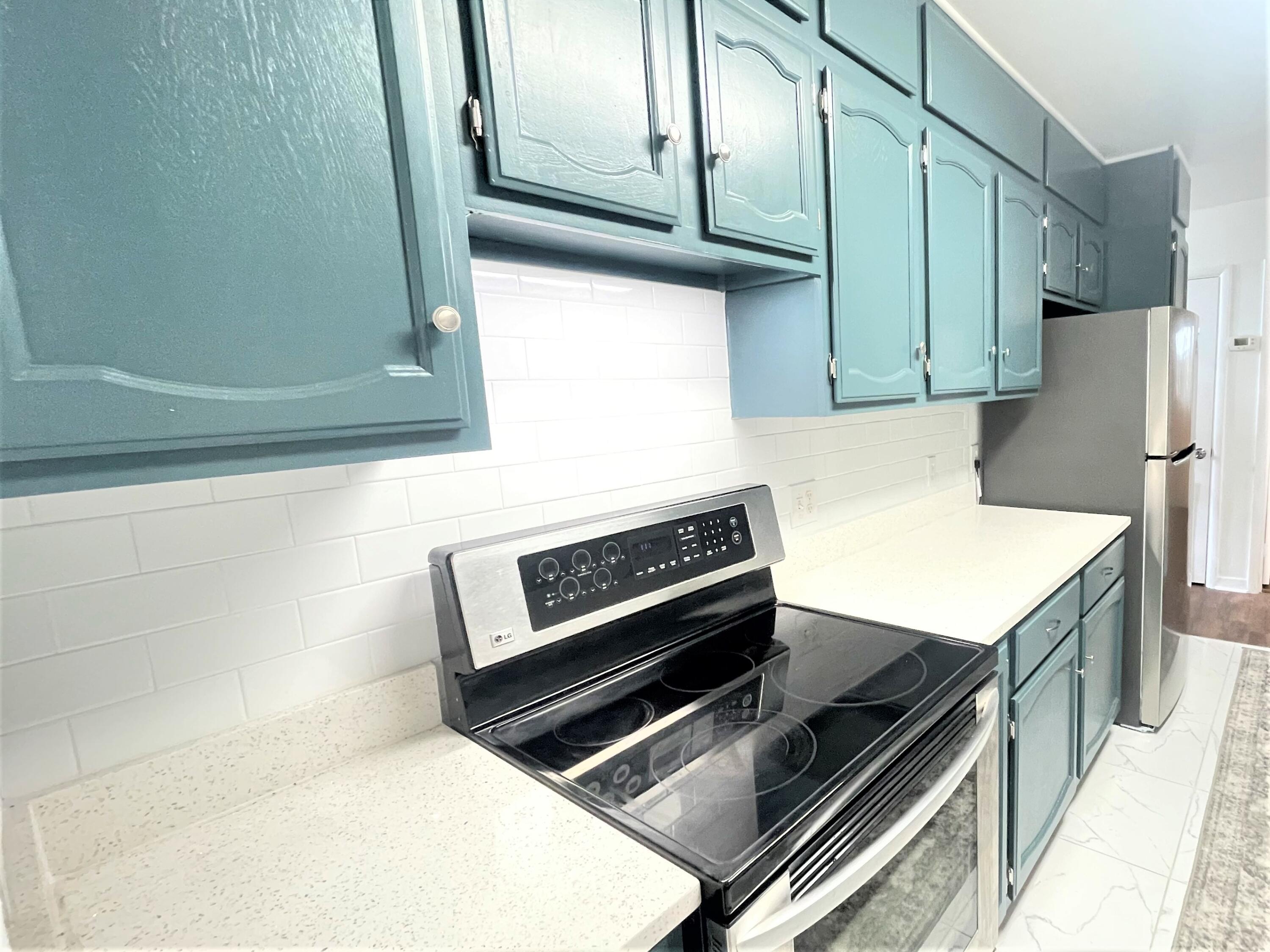 SEABREEZE 5TH ADDN - Residential Lease