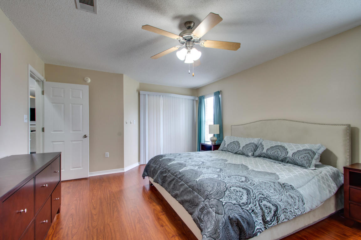 SHADOW OAK S/D - Residential Lease