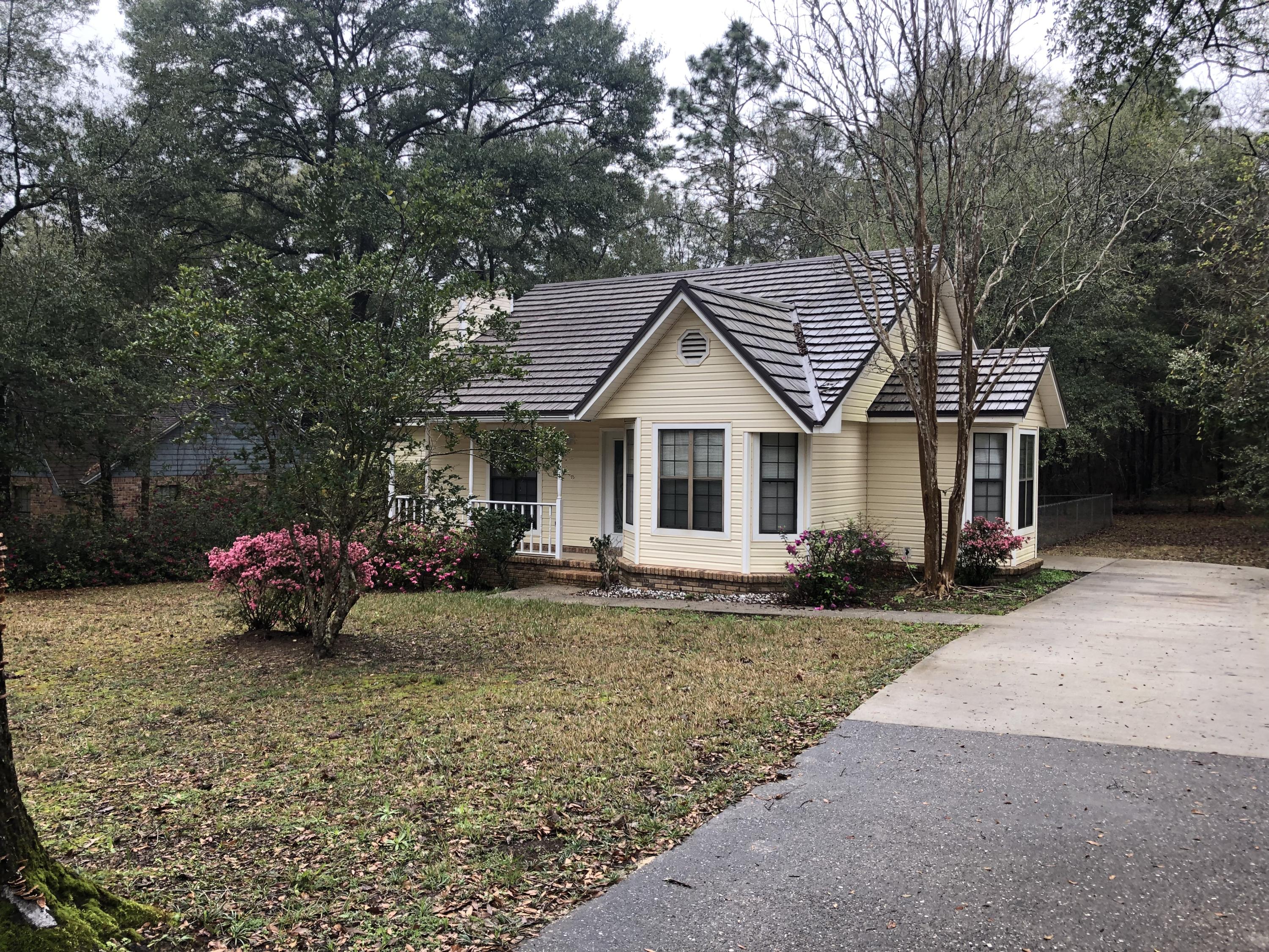 ADAMS POWELL - Residential Lease