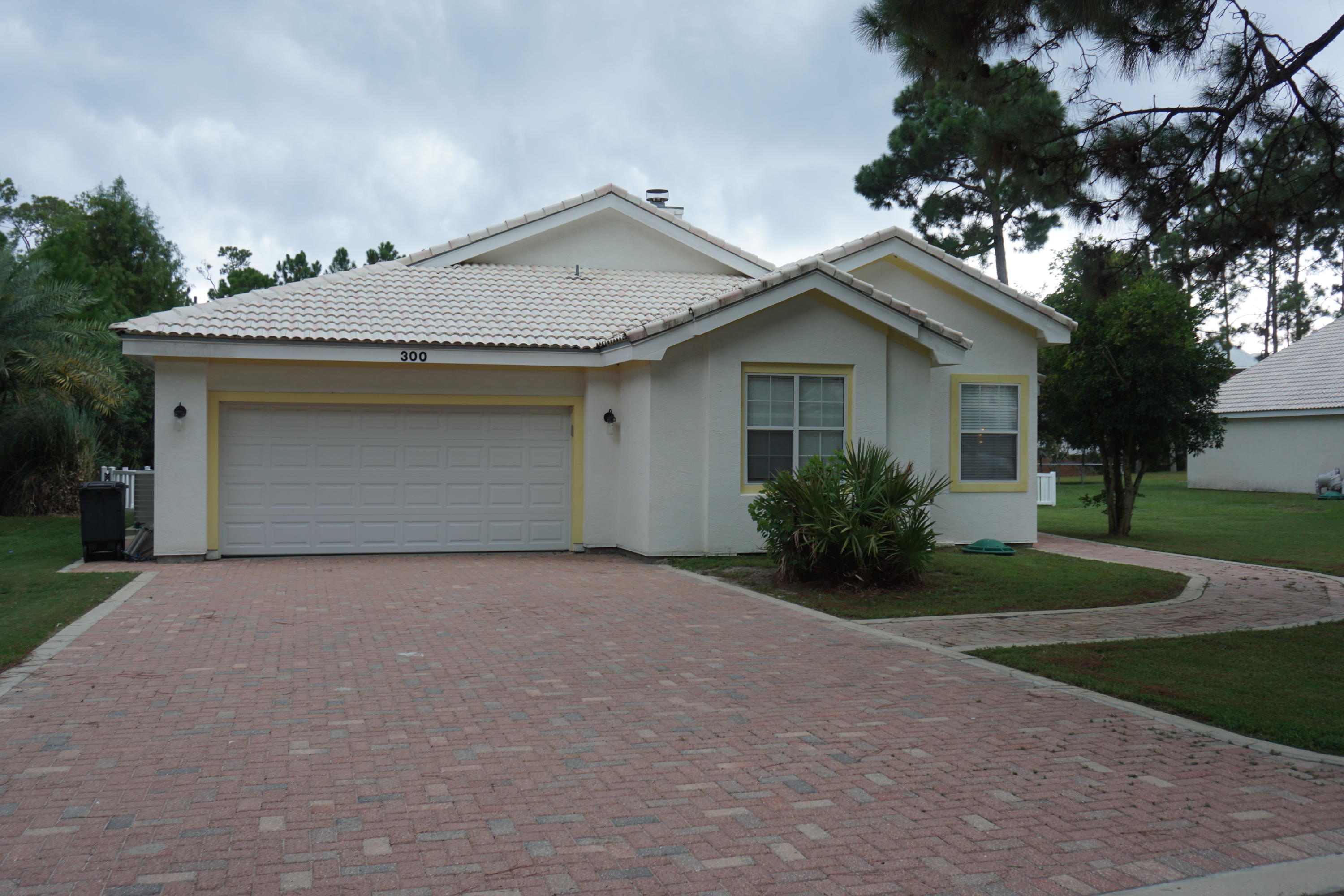 This recently renovated home is located inside a gated community a short distance from the beach and south of Pt Washington State Park. The large lot backs up to Salt Lake which traverses the neighborhood. It is a peaceful community away from the traffic, yet near to all the attractions located on 30A. The back yard is fenced allowing children and pets to play safely, and this home includes a 2-car garage-which is a difficult asset to find along the beach. It offers peace and protection where the rhythmic action of the waves breaking on the shore can be heard in the still of the night.
The kitchen and bathrooms have been upgraded with Cherry hardwood cabinets and Silestone countertops. Newer stainless steel Samsung appliances and LG washer & dryer. The floors are 20 inch porcelain tile Owner will consider pets with restrictions. Any pet must be spayed/neutered, housebroken and current on all shots. Requires a non-refundable pet fee. Call today for a showing appointment.

Washer & Dryer provided but not warranted.