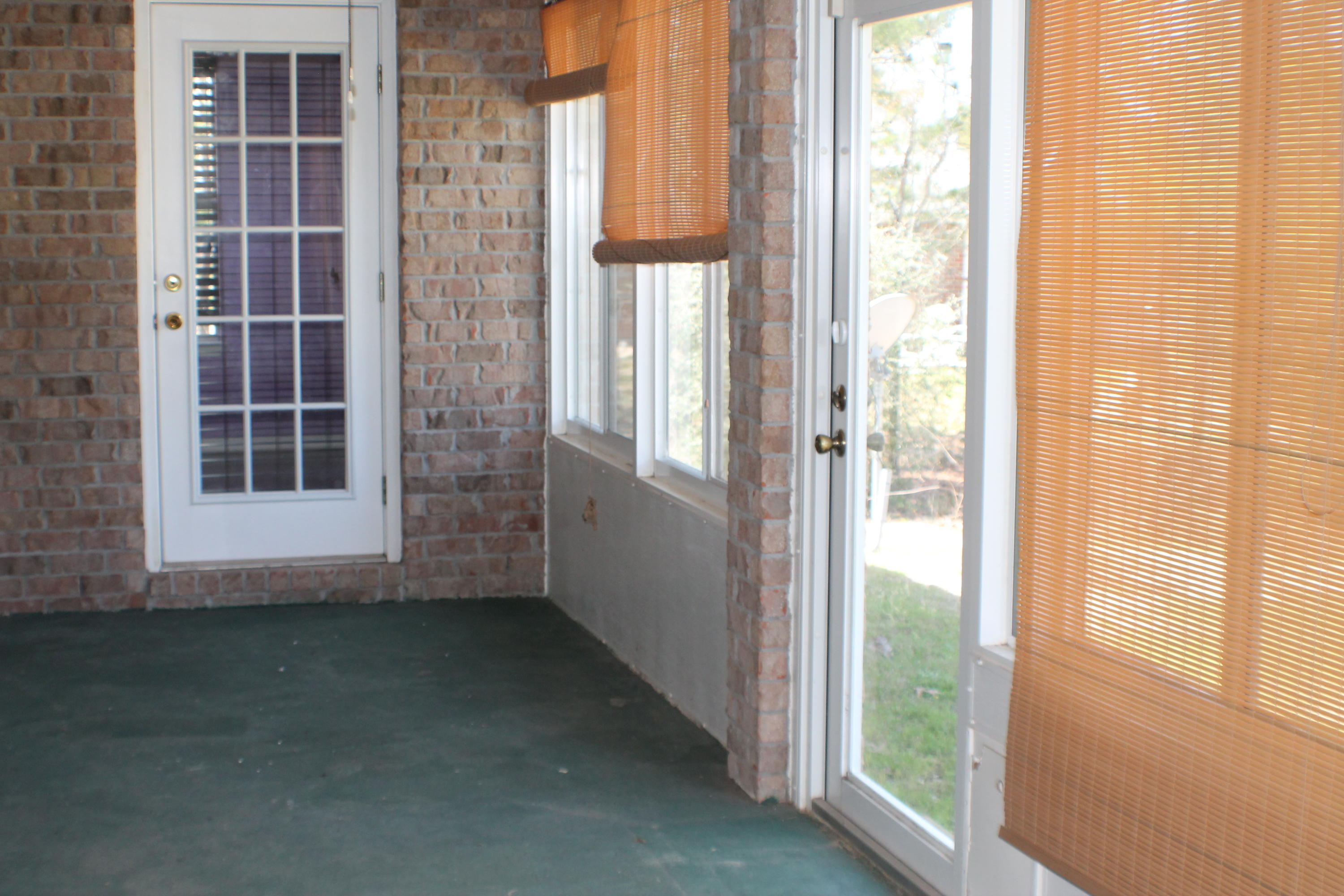 MT OLIVE ESTATES - Residential Lease