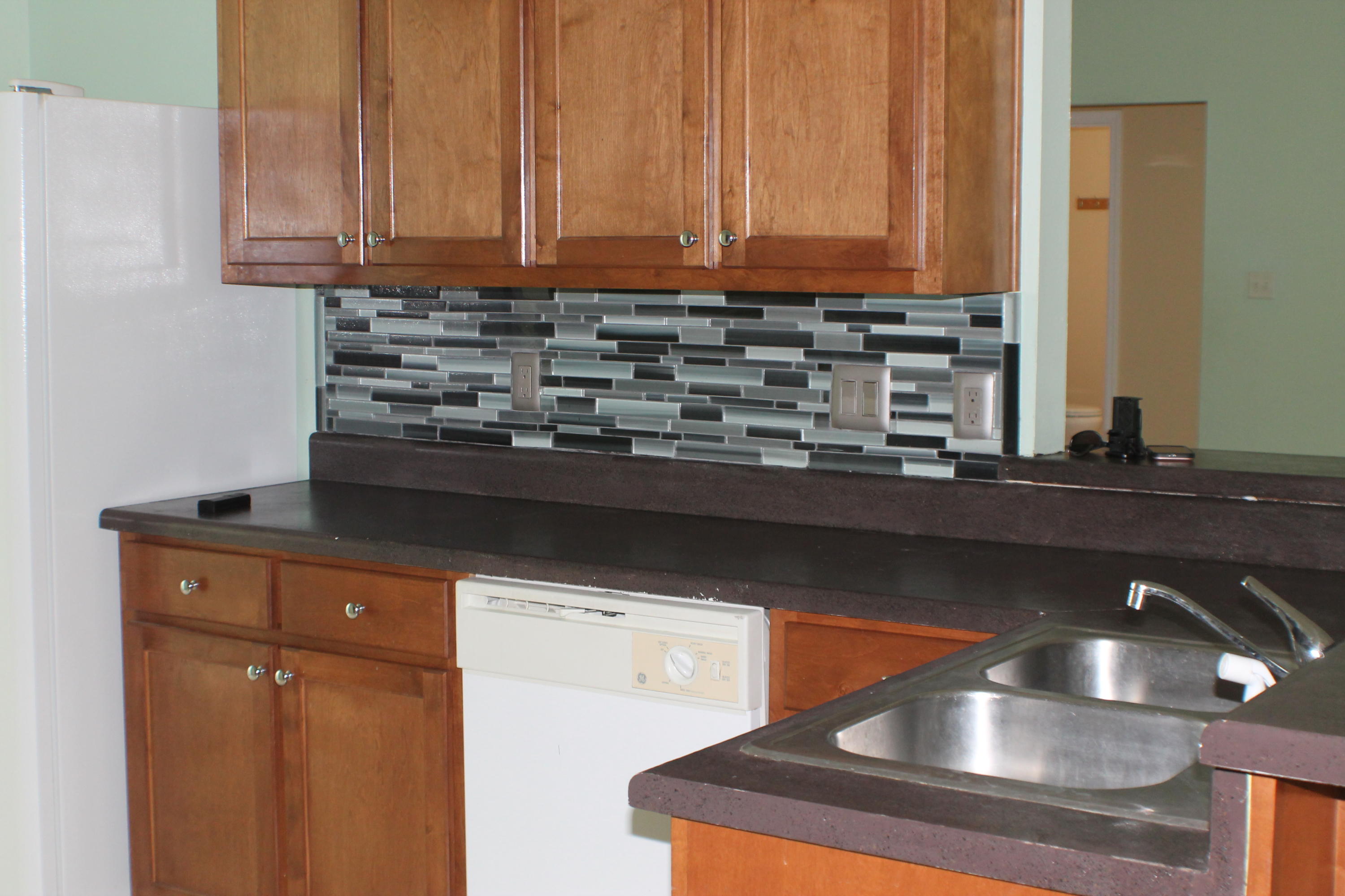 MT OLIVE ESTATES - Residential Lease