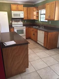 6TH ADD GARNIER BCH LOT 5 BLK 4 - Residential Lease
