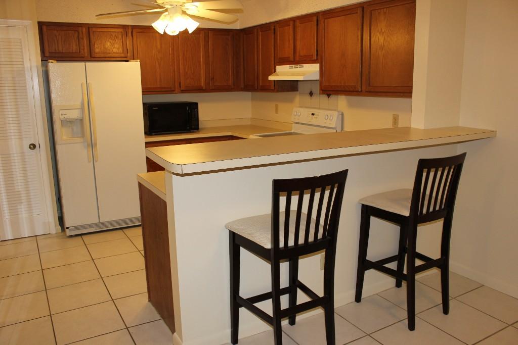 GARDEN OAKS CONDO - Residential Lease