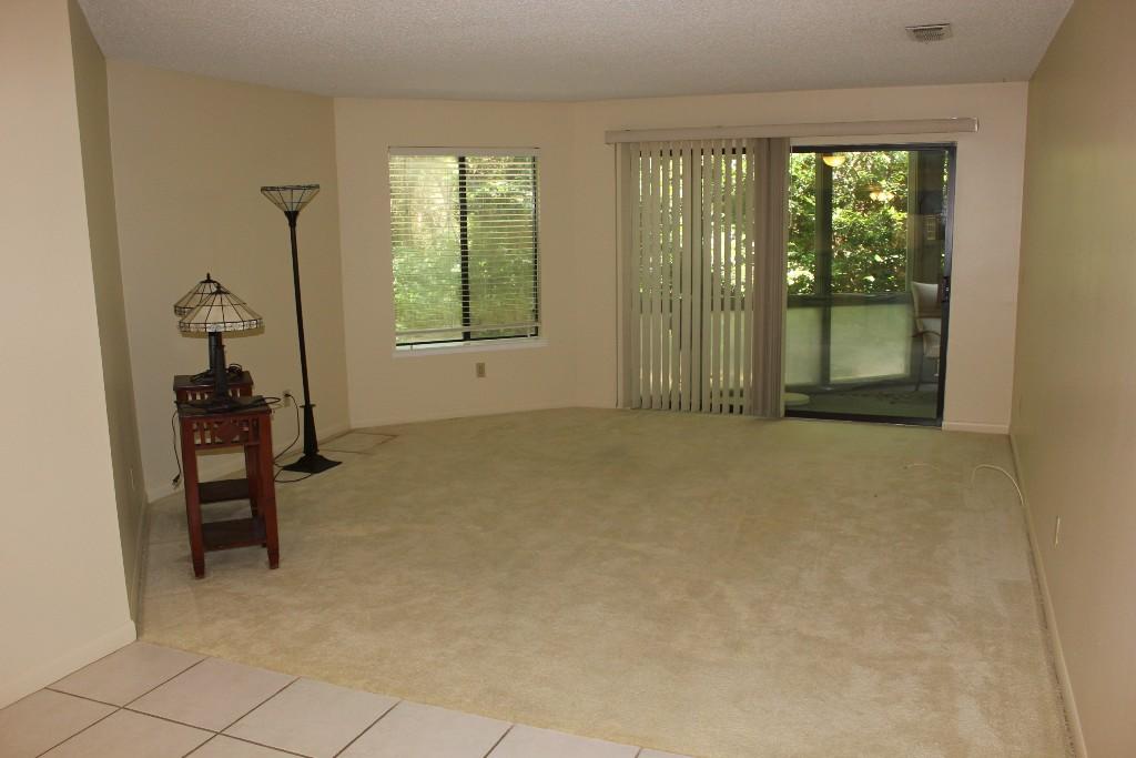 GARDEN OAKS CONDO - Residential Lease
